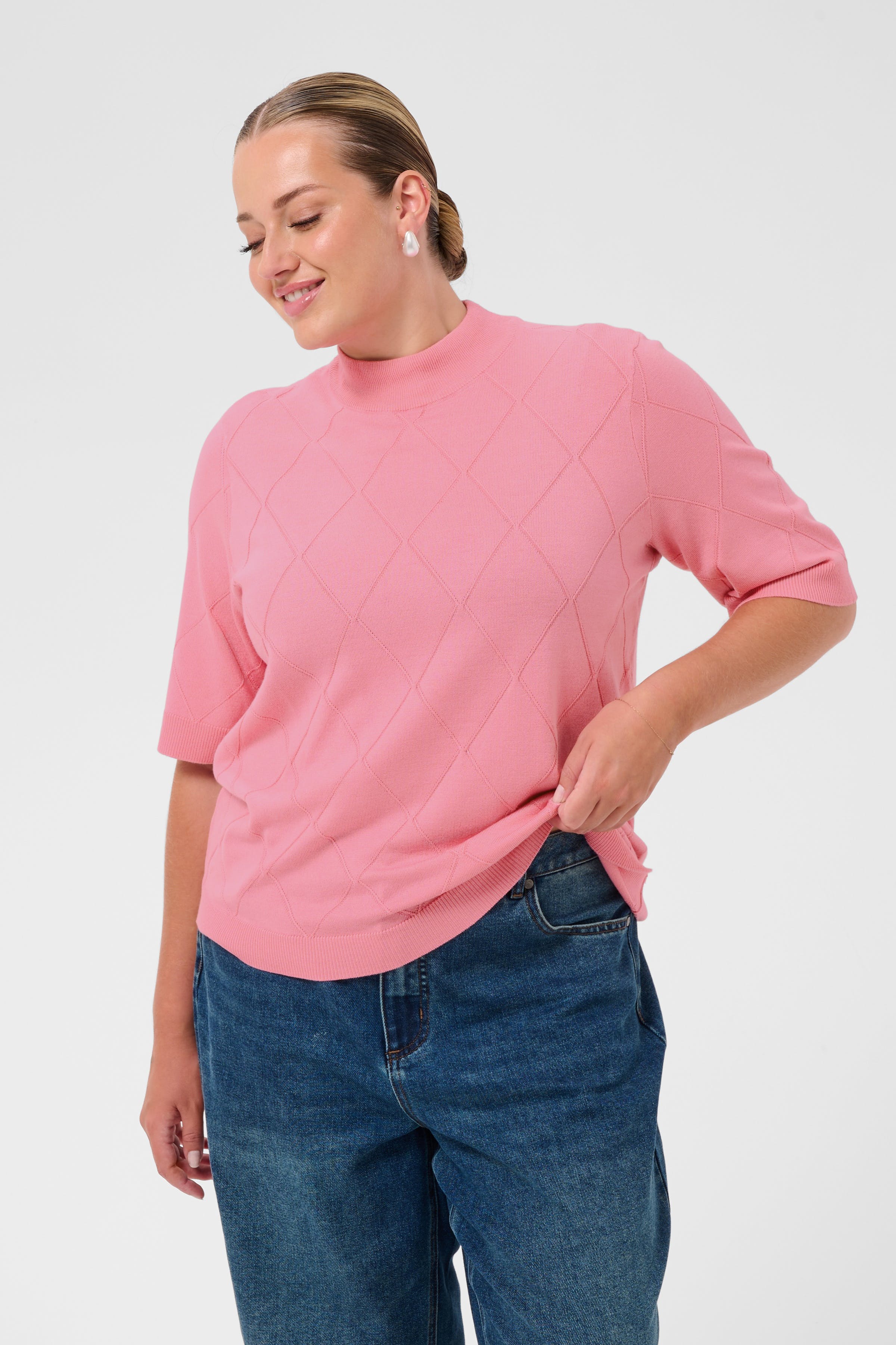KCliva Pullover LOOKBOOK FRONT 10584392-161715