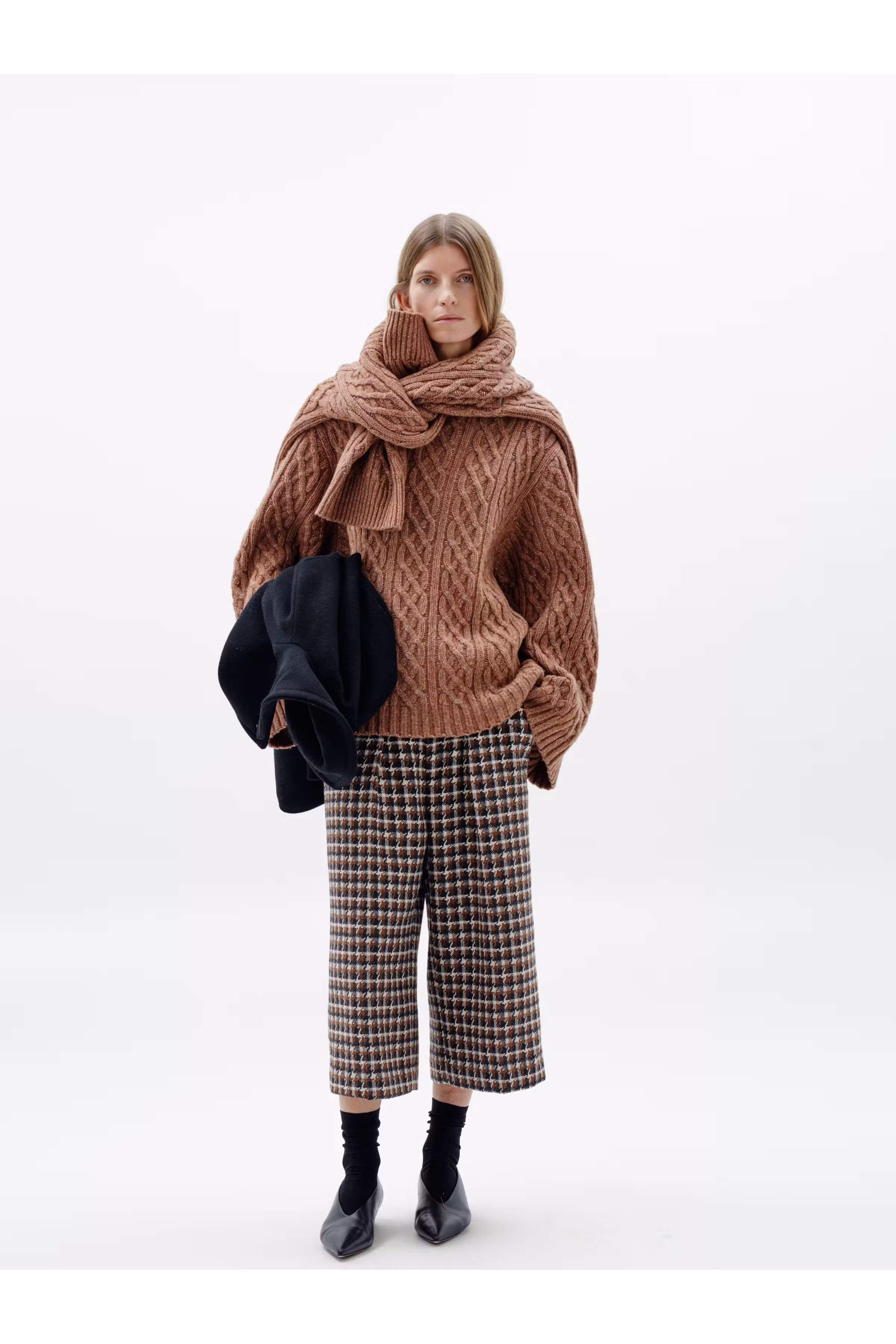 CARSONNEIW Broek LOCATION NONE 30112968-900012790