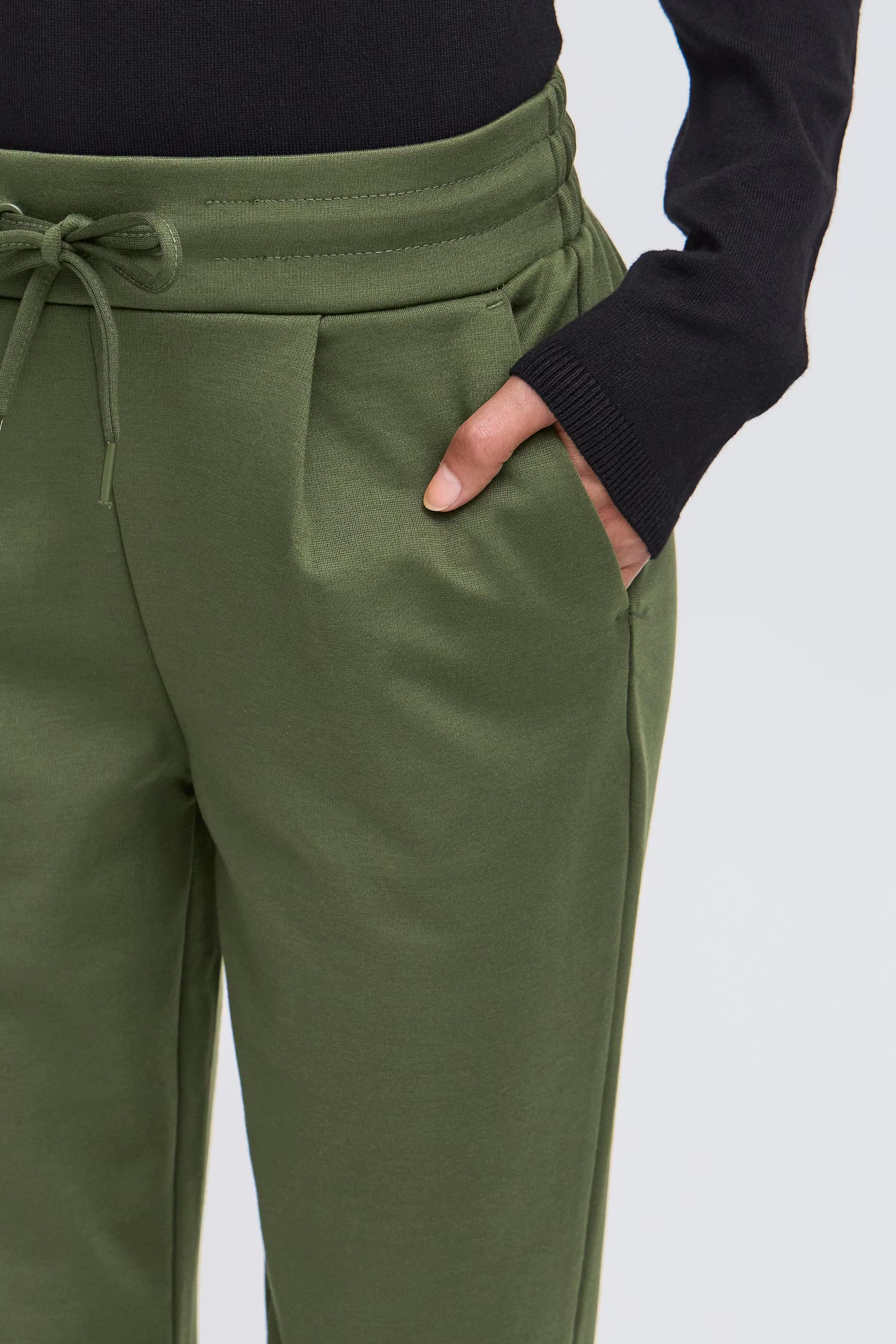 IHKATE Bukser LOOKBOOK DETAIL 20104757-190419