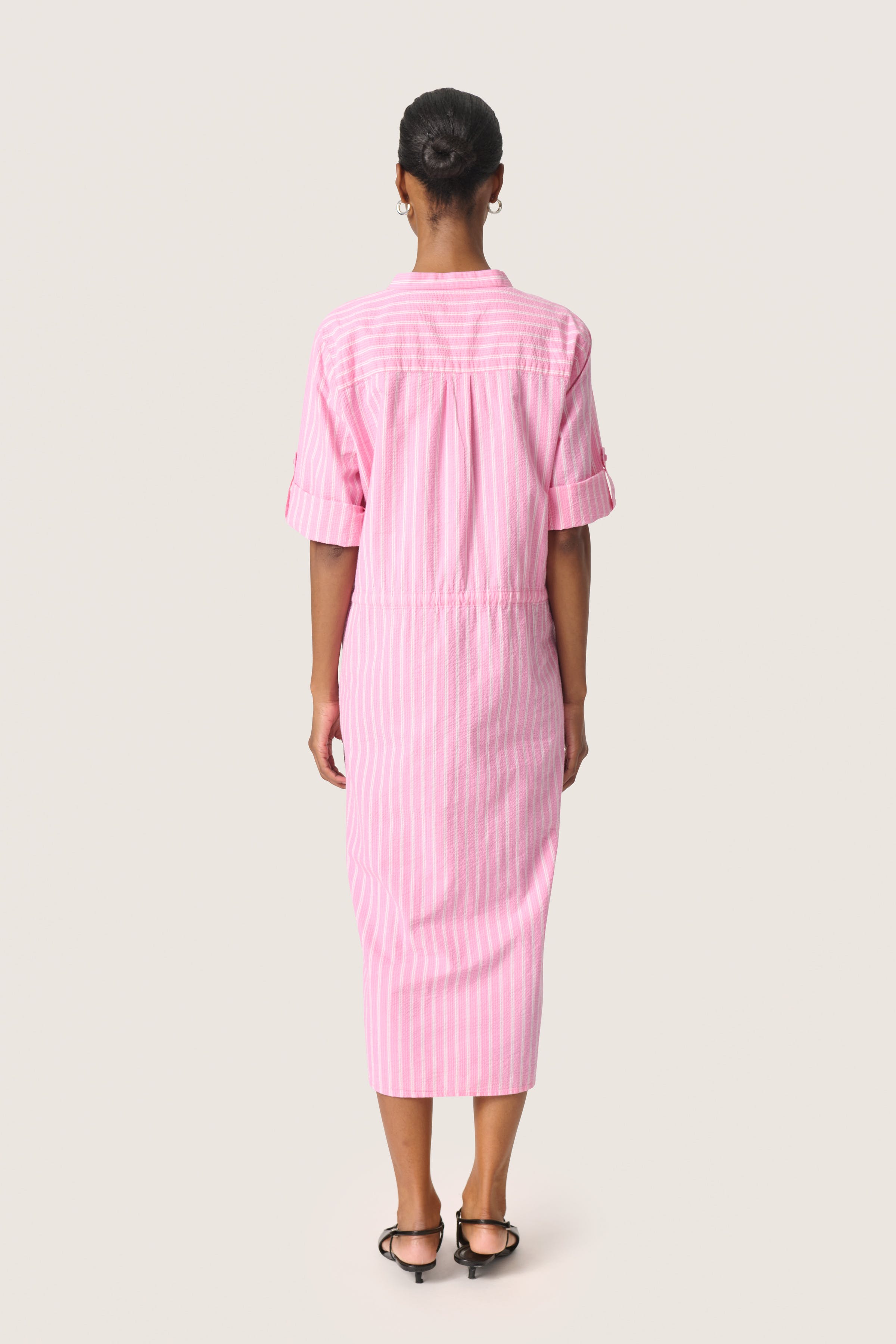 SLAnvitte Dress LOOKBOOK BACK 30408467-304062