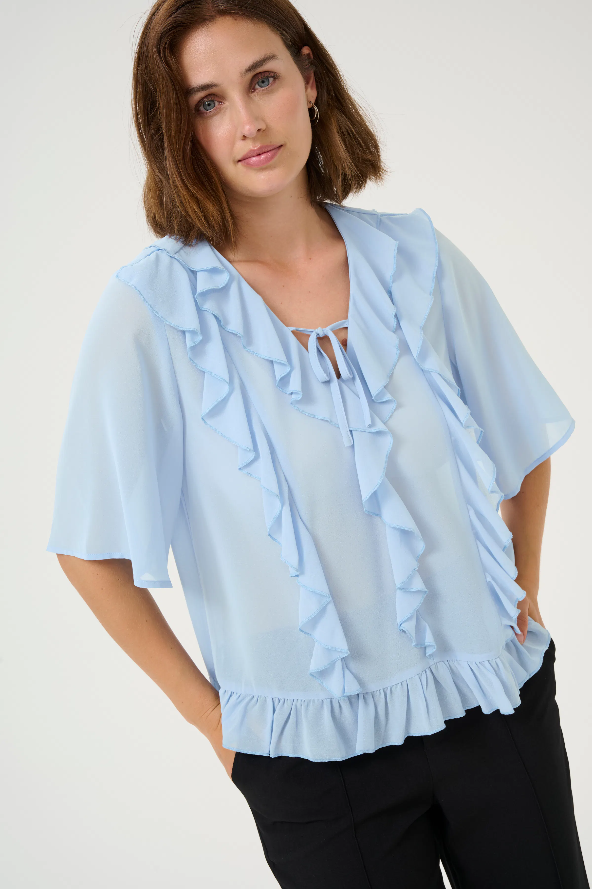 KAninna Bluse LOOKBOOK DETAIL 10509811-164016