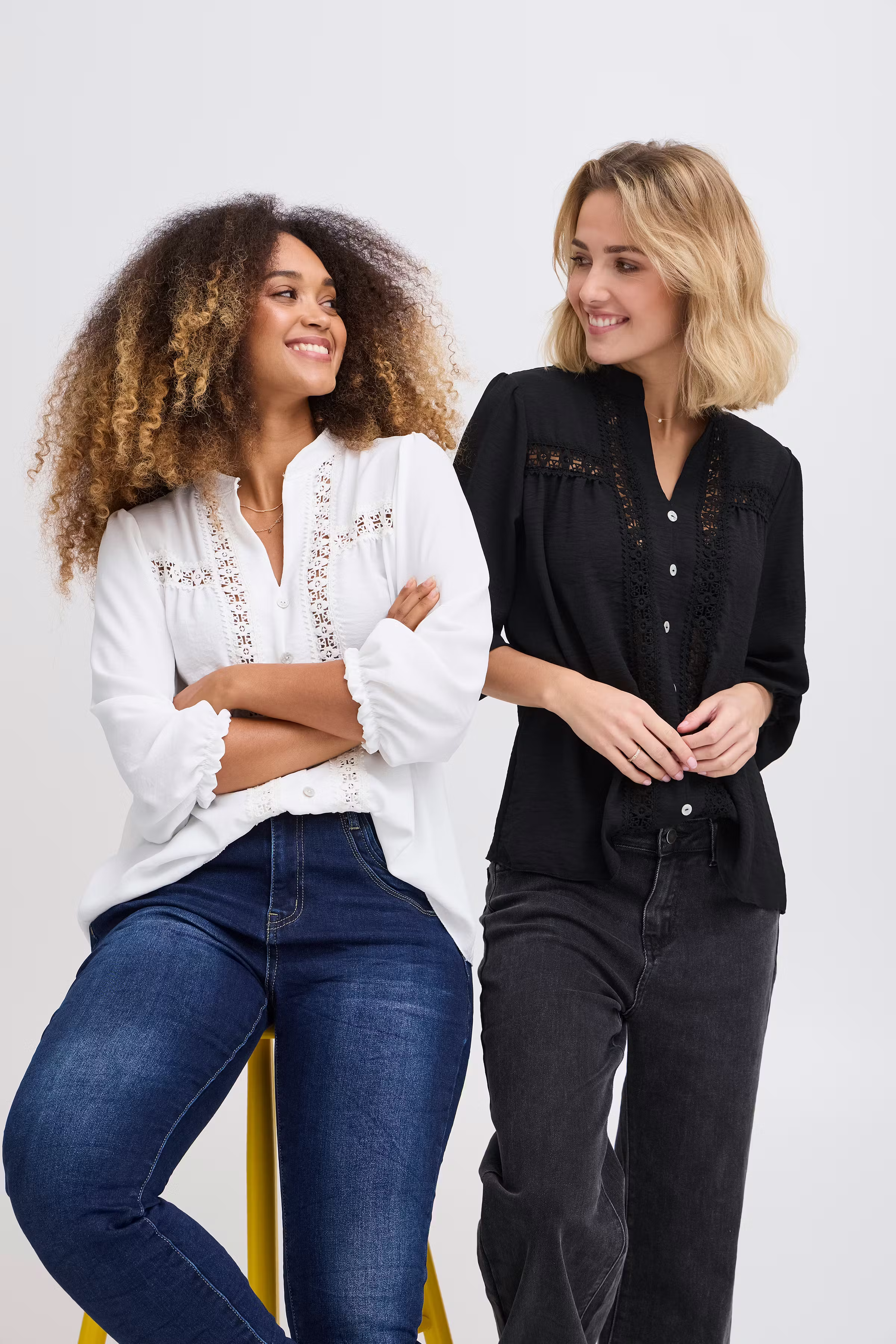 SBGENIA Bluse LOCATION NONE 22100867-190303