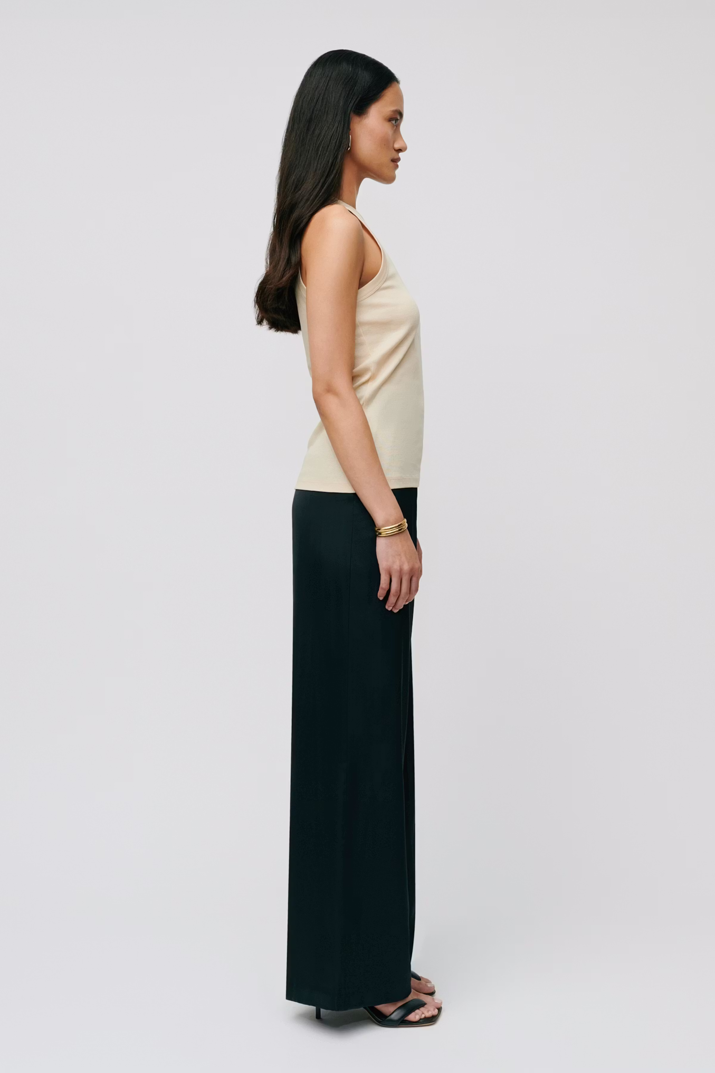 Klara Top LOOKBOOK FRONT 30600545-YE031