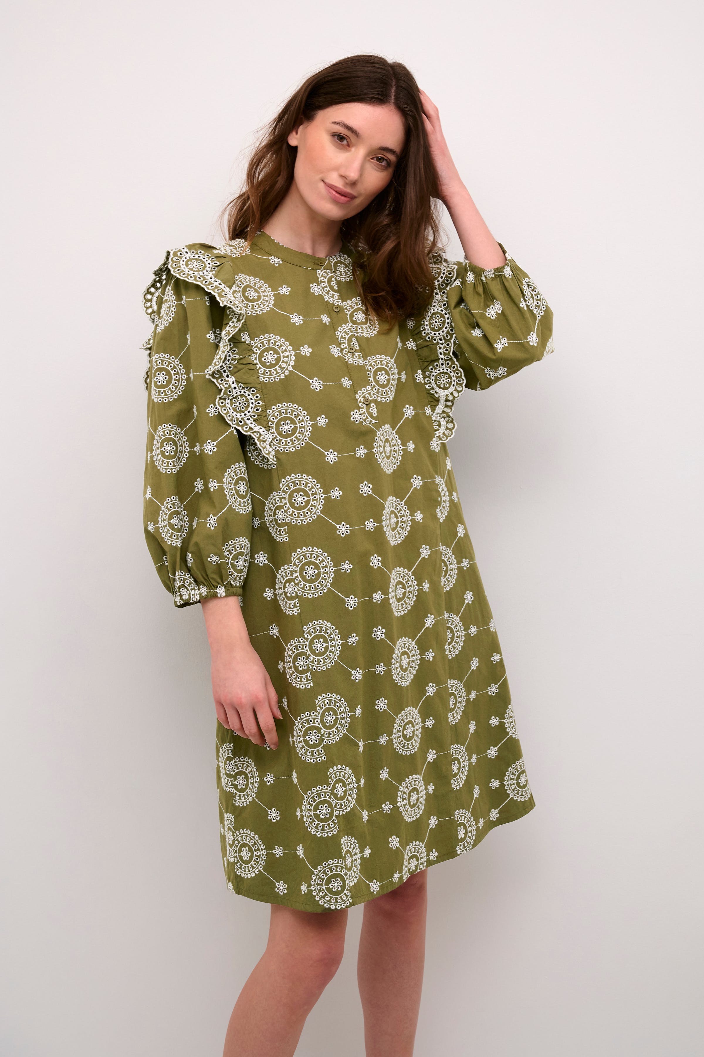 CUisa Kleid LOOKBOOK FRONT 50110778-180521