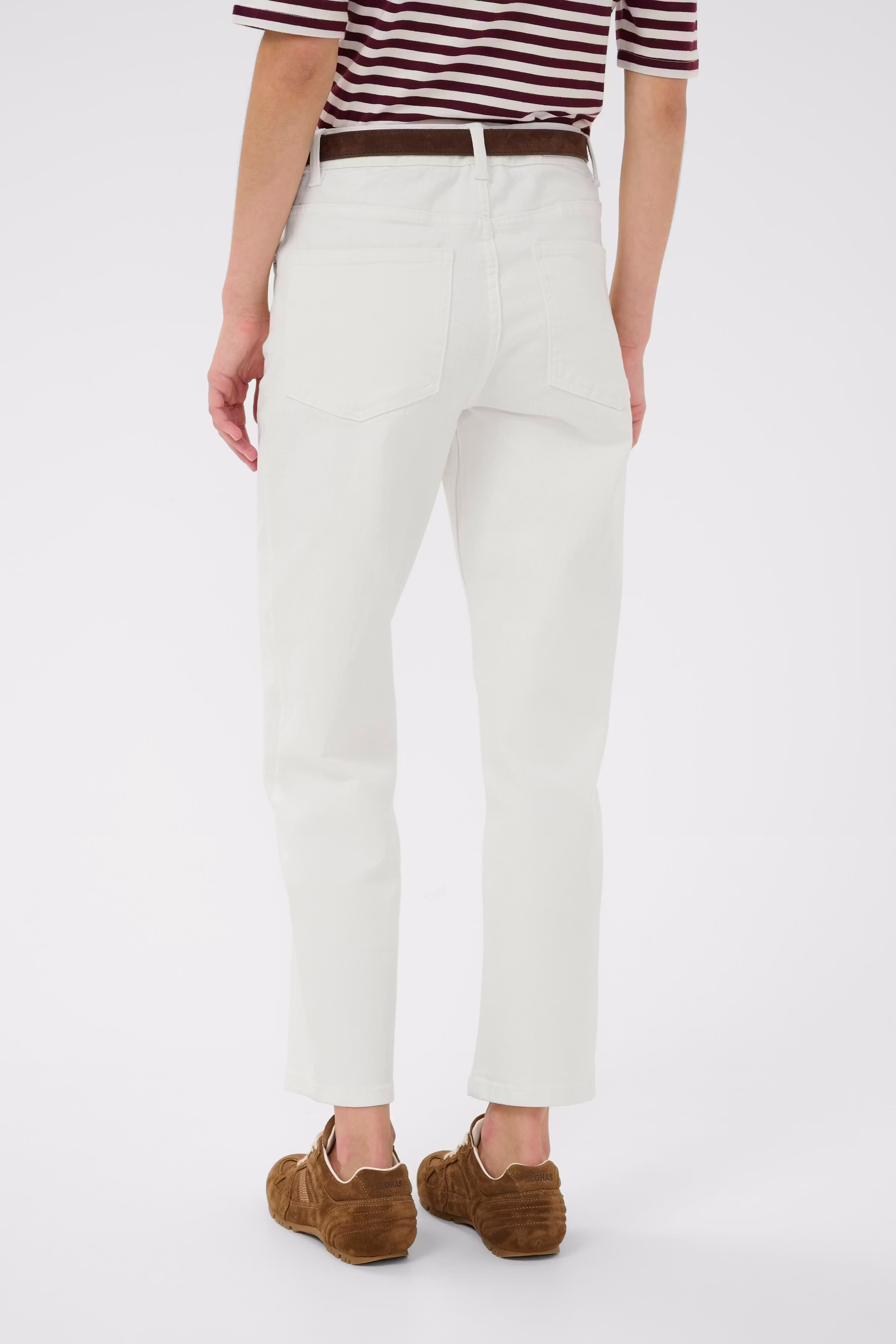 JudyasPW Jeans LOOKBOOK BACK 30310658-110601