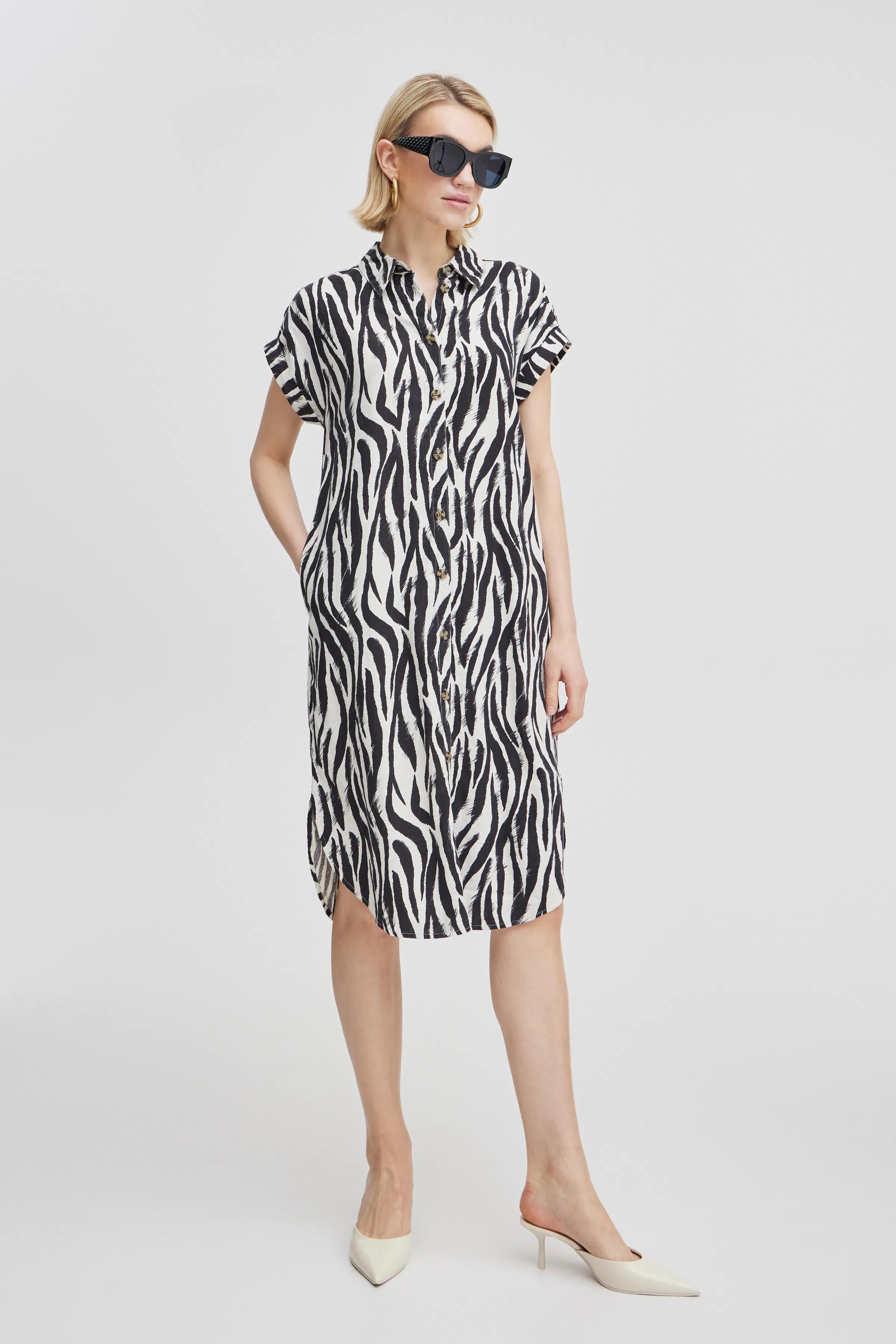 BYFALAKKA Jurk LOOKBOOK FRONT 20814553-202912