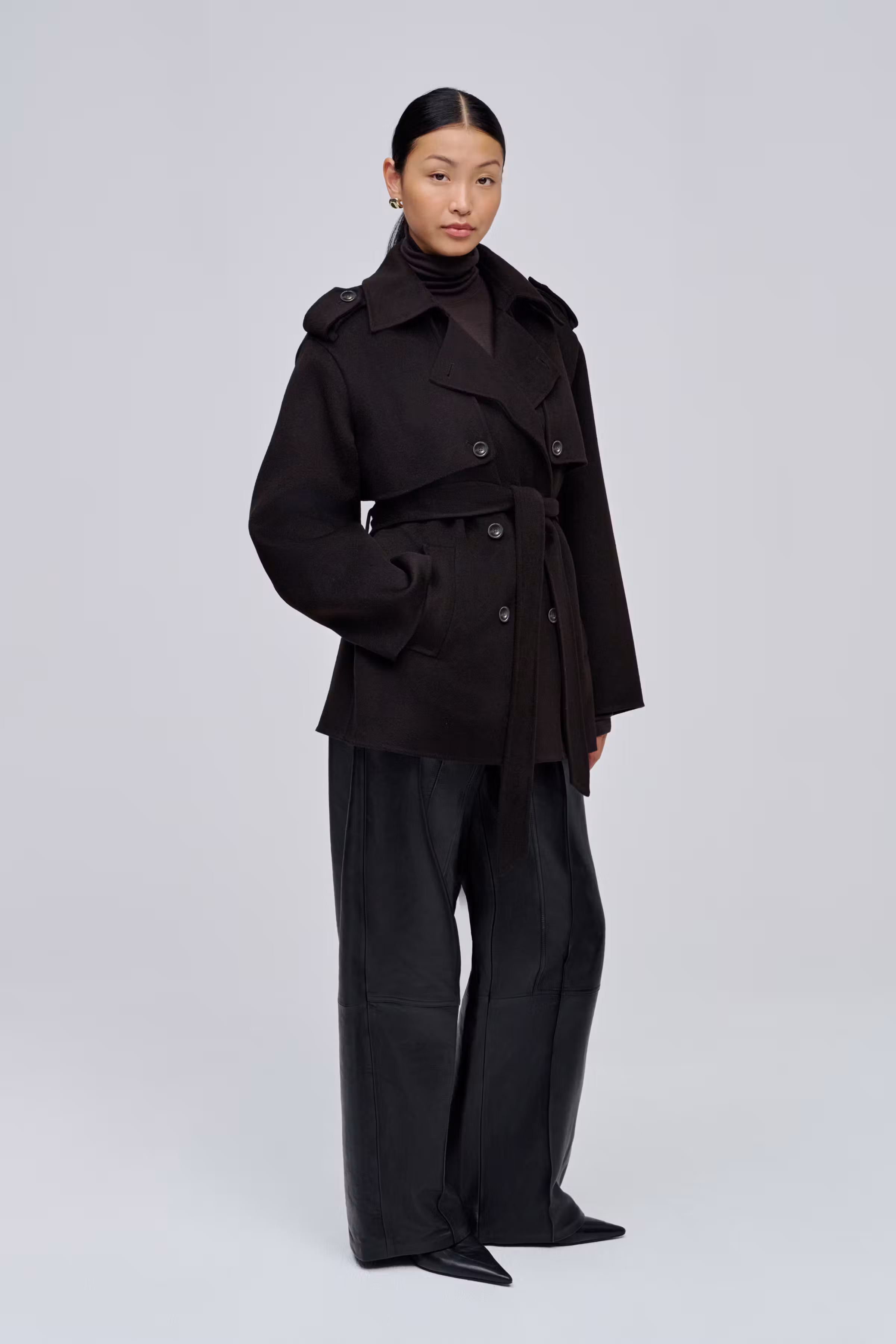 IOJuneMarie Coat LOOKBOOK FRONT 30600103-BR291