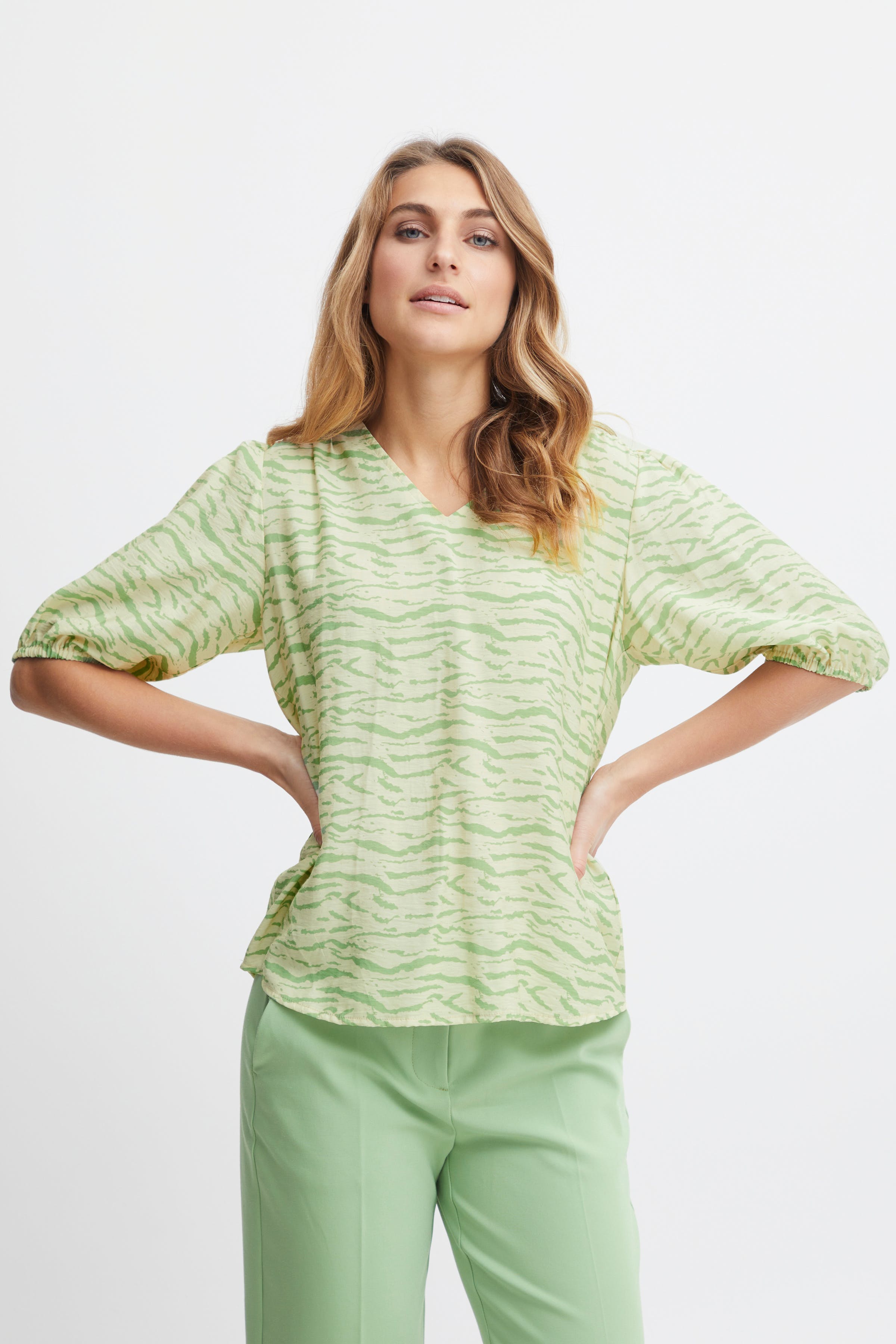 FRNITA Blouse LOOKBOOK FRONT 20611923-201884