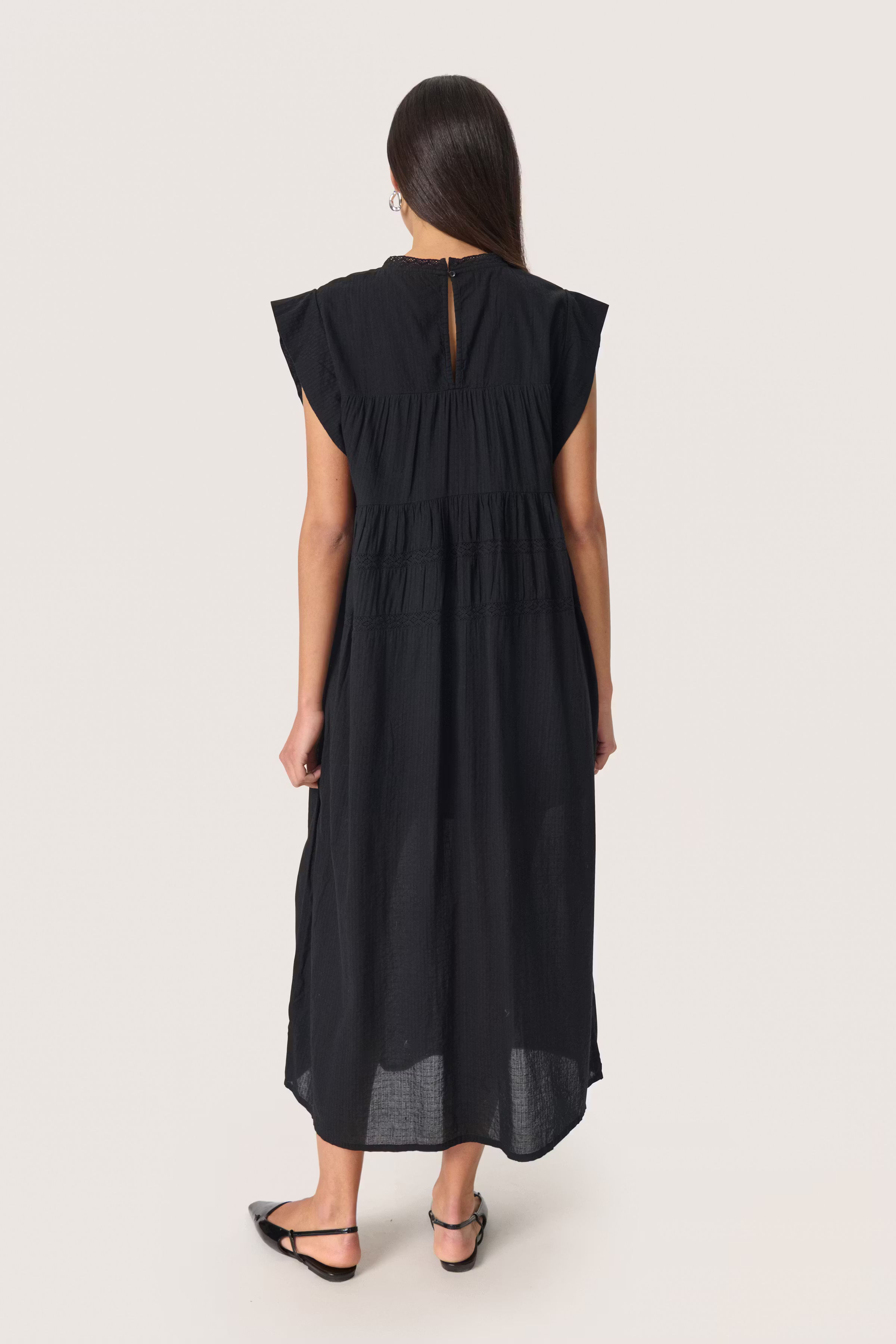 SLAmona Kleid LOOKBOOK BACK 30408222-194008