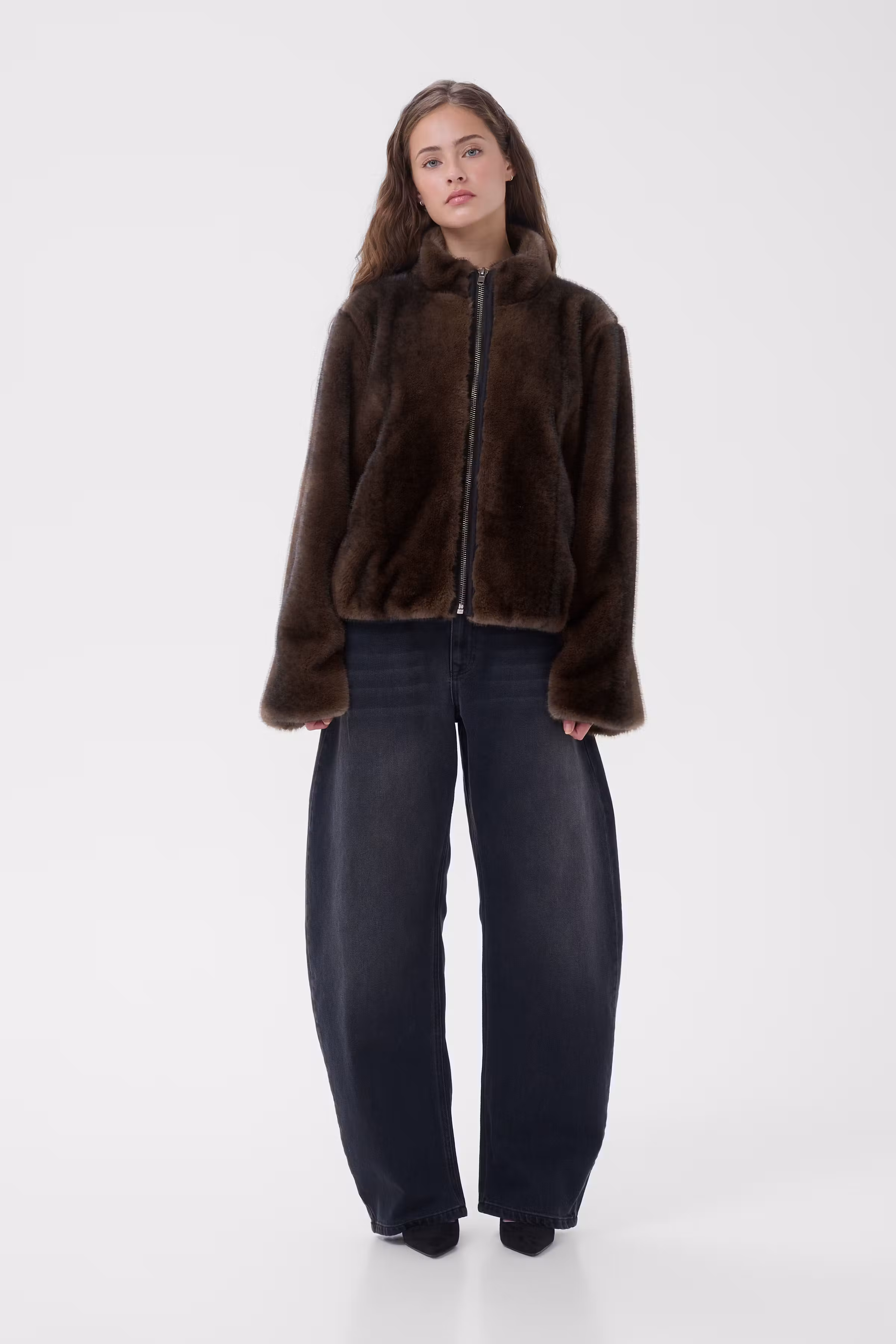 MWEaston Kunstfelljacke LOOKBOOK FRONT 10705825-191103