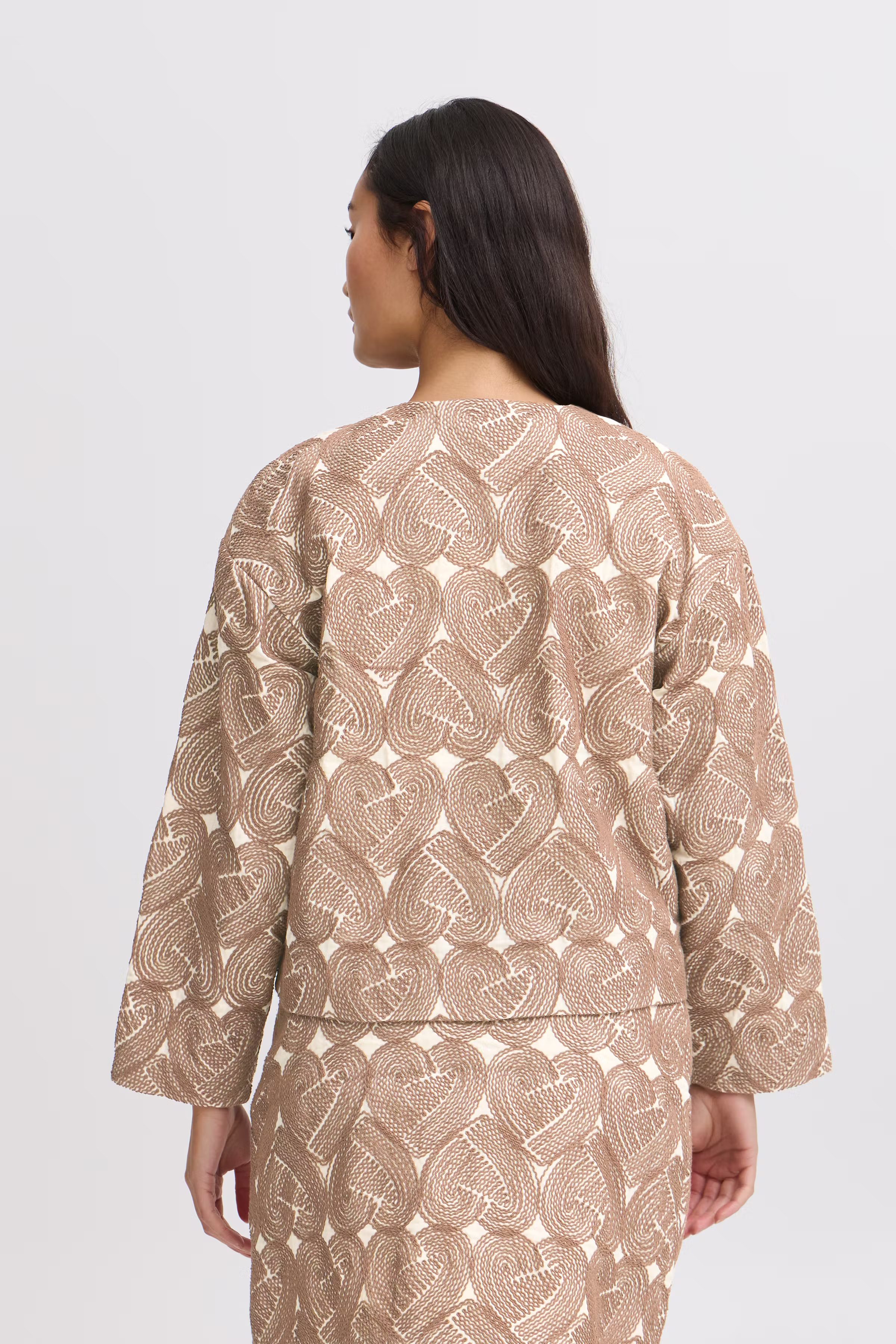 IRBERA Blazer LOOKBOOK BACK 20122868-130905