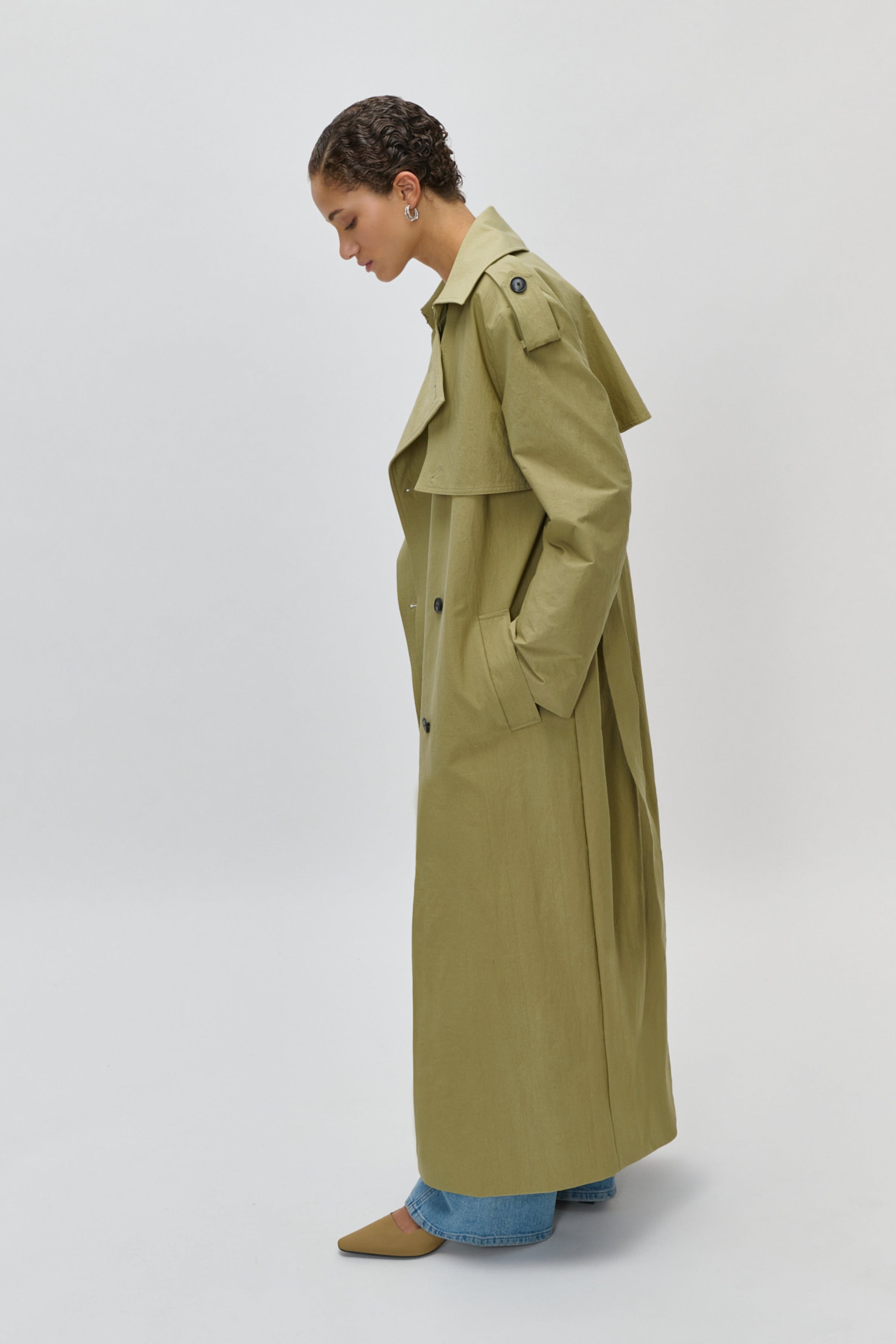 CODIE Coat LOOKBOOK FRONT 30600572-GR534