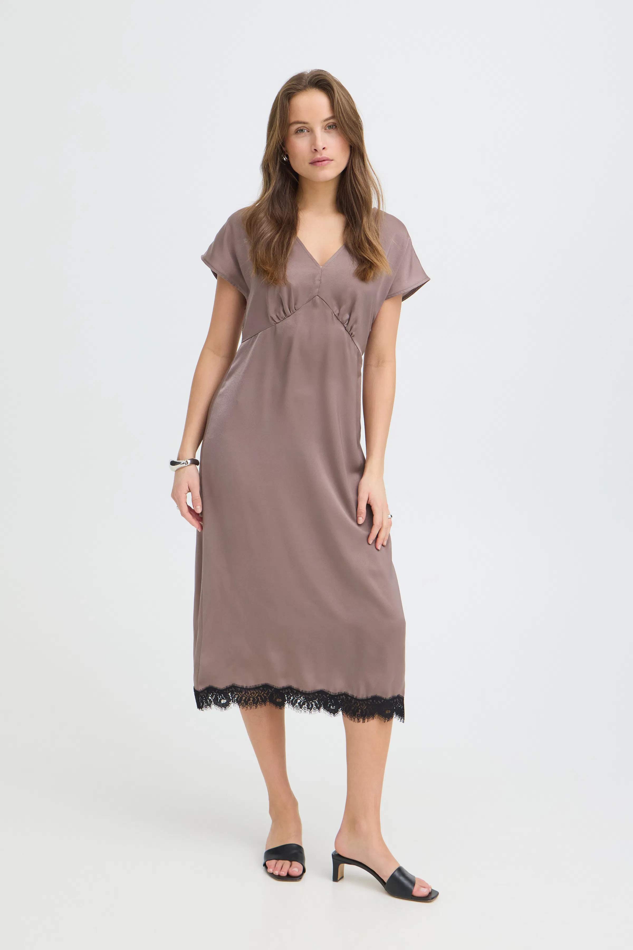 BYXFELICI Kjole LOOKBOOK FRONT 20820056-181306