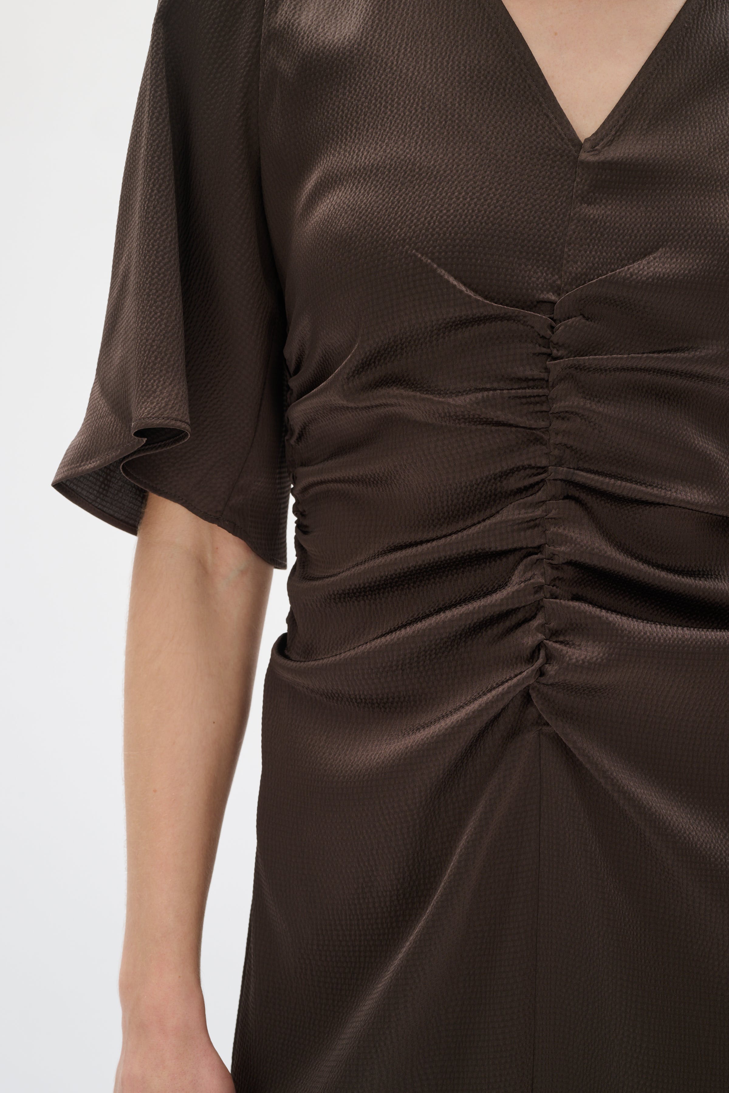 SendraIW Fitted Dress LOOKBOOK DETAIL 30110791-190910