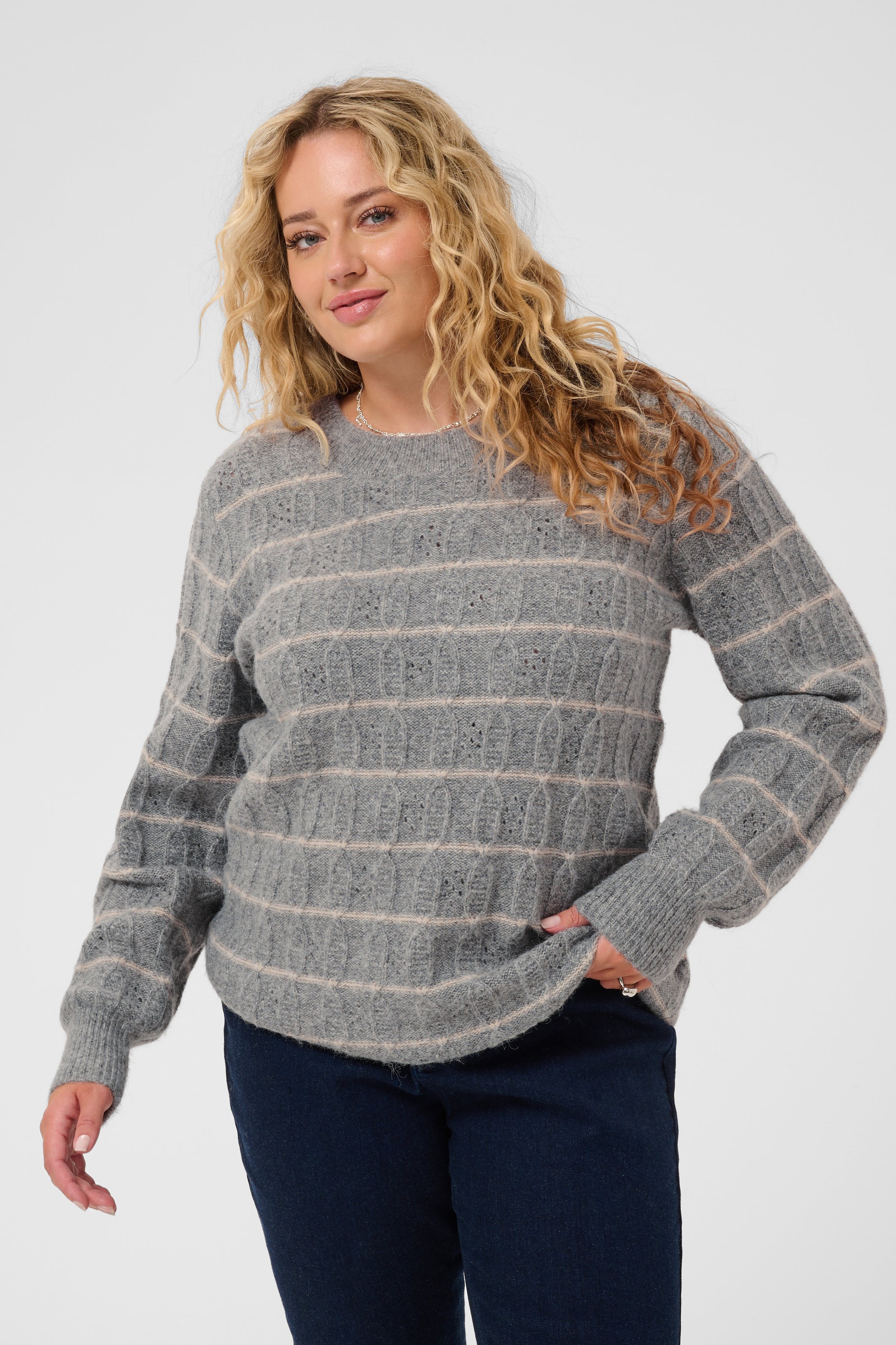 KCsigna Pullover LOOKBOOK FRONT 10584436-109994
