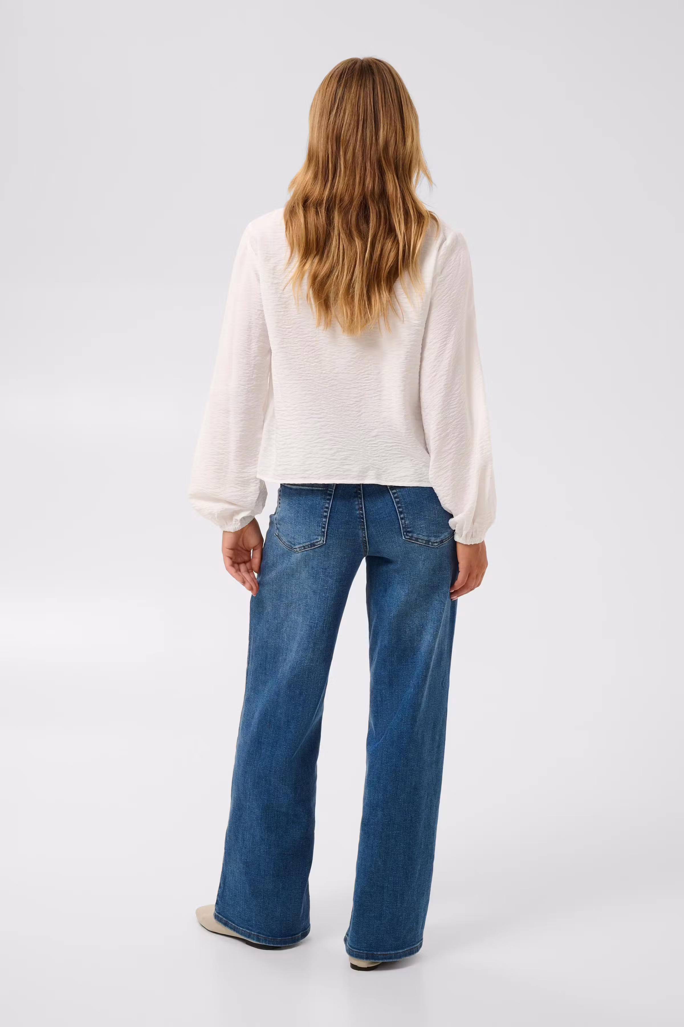 KAgalina Bluse LOOKBOOK BACK 10512202-110602