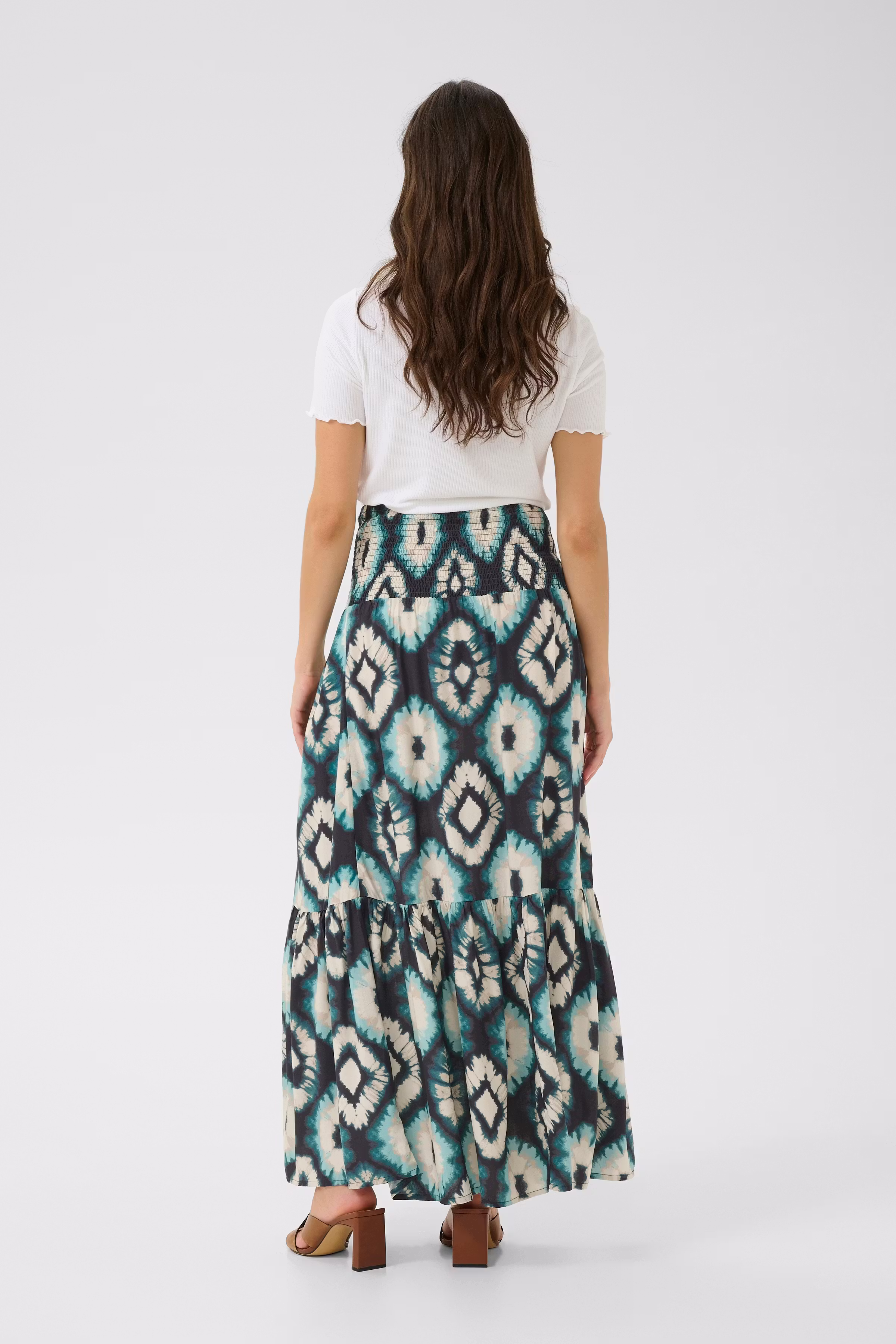 CRTiah Kjol LOOKBOOK BACK 10612774-107522