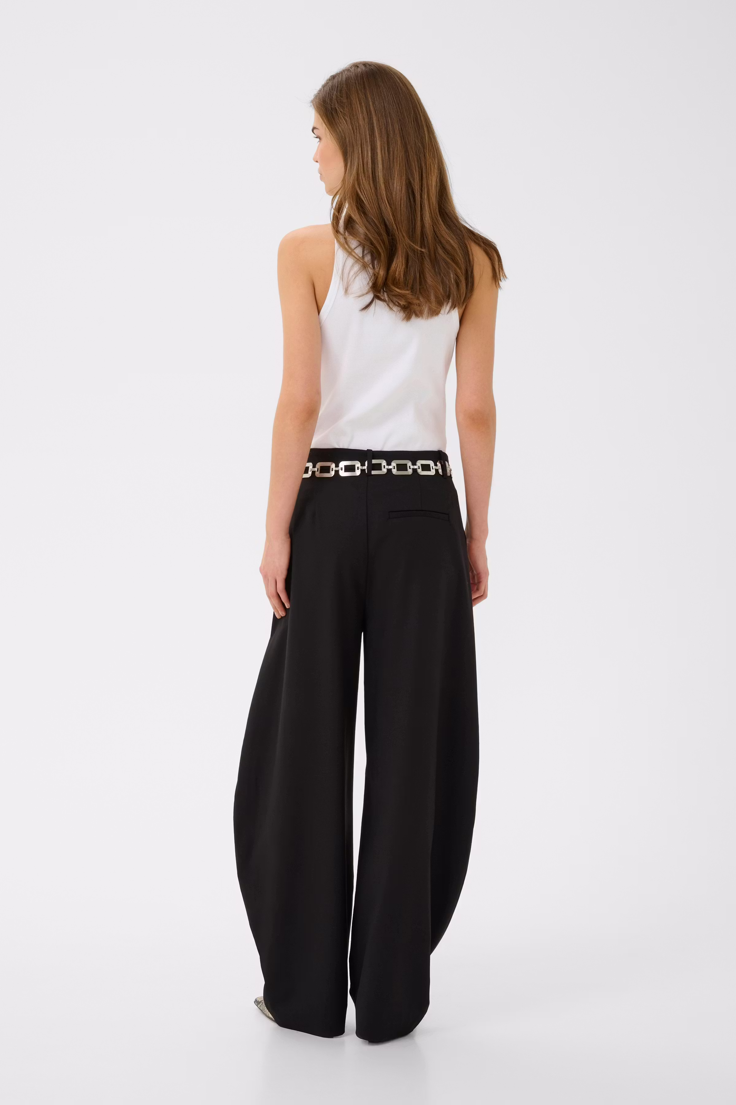 GZcallia Barrel pants LOOKBOOK BACK 10910449-100017