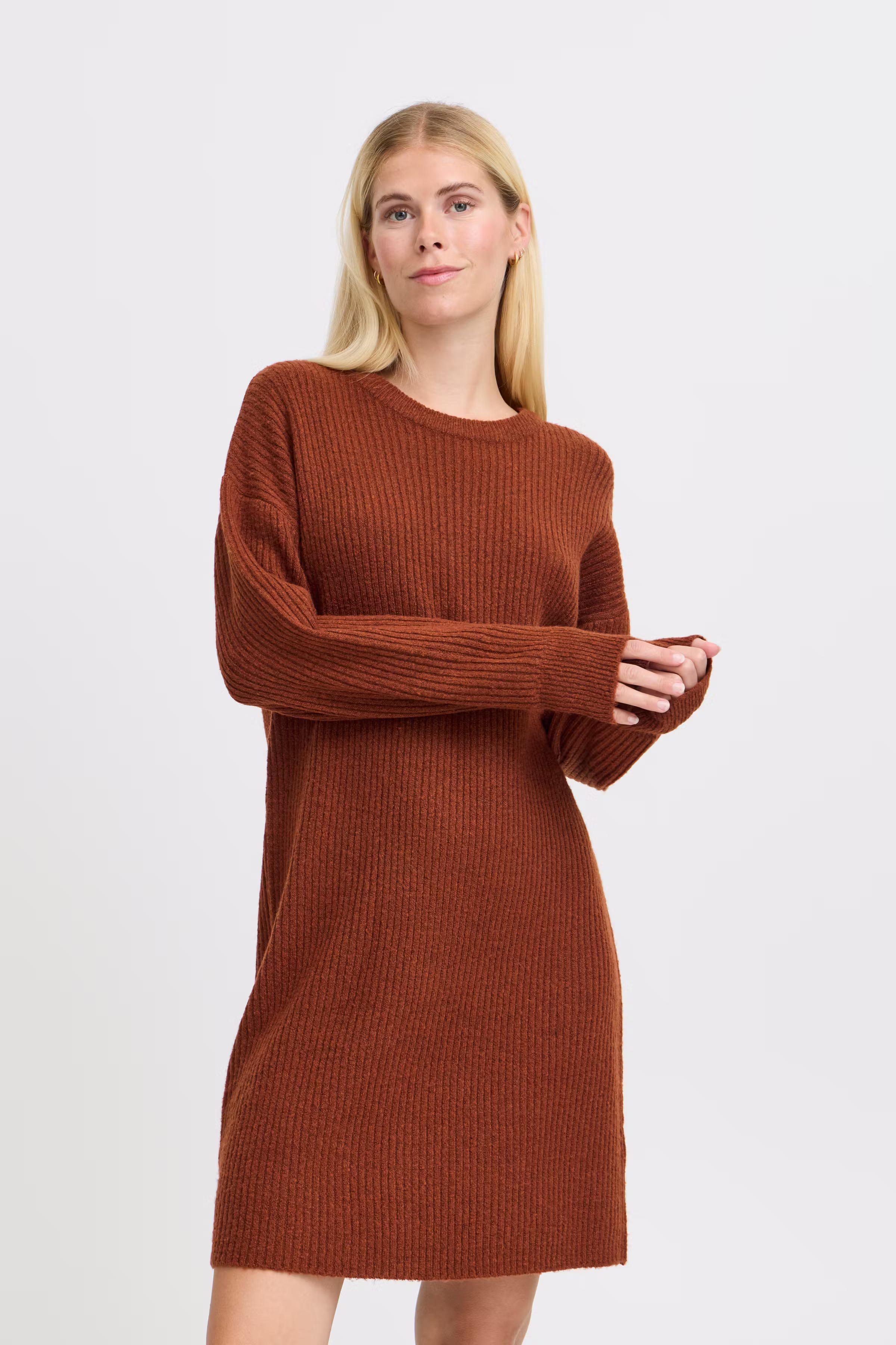 BYONEMA Kjole LOOKBOOK FRONT 20813901-1815411