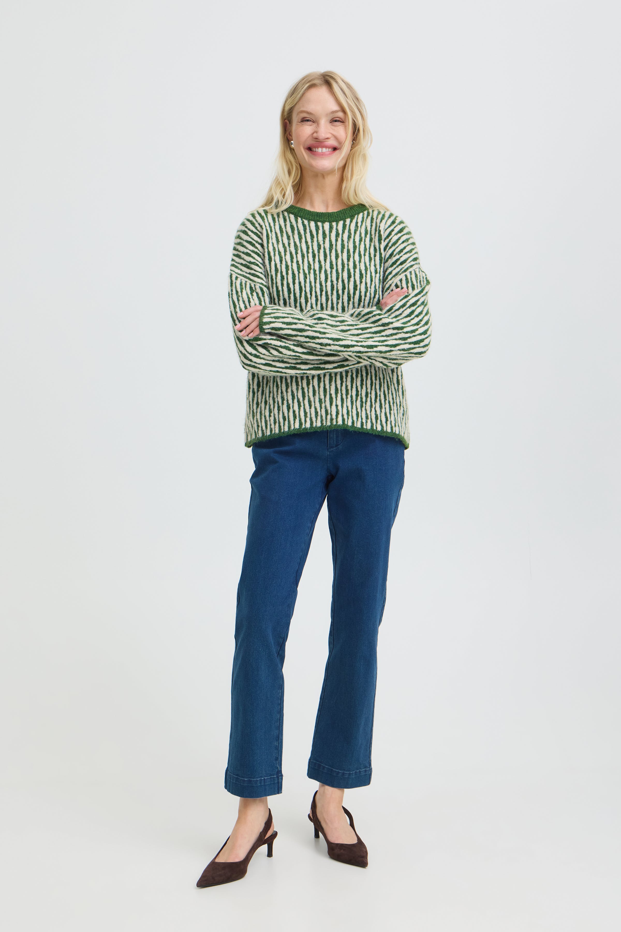 BYOJULA Pullover LOOKBOOK FRONT 20819107-900009649