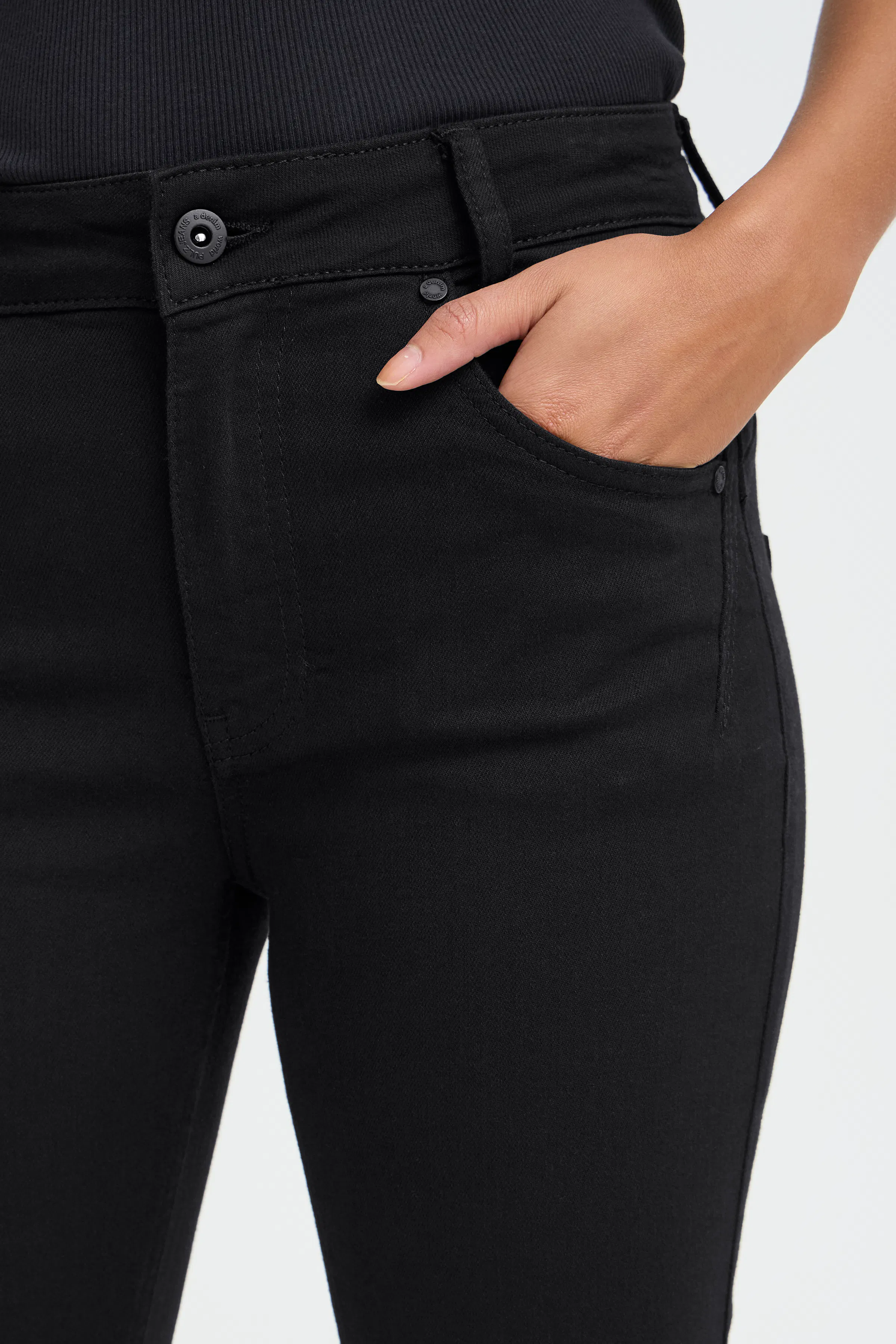 PZCARMEN HW Jeans Skinny Leg LOOKBOOK BACK 50205664-200004