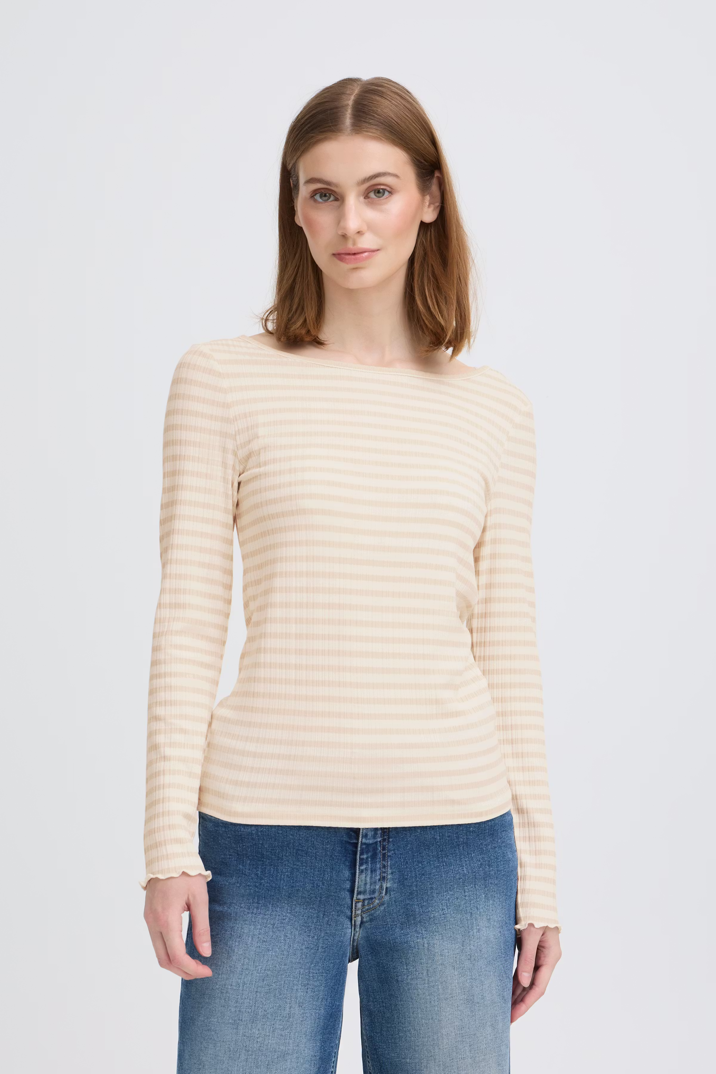 IHCELLA Langermet T-shirt LOOKBOOK FRONT 20122819-900003216