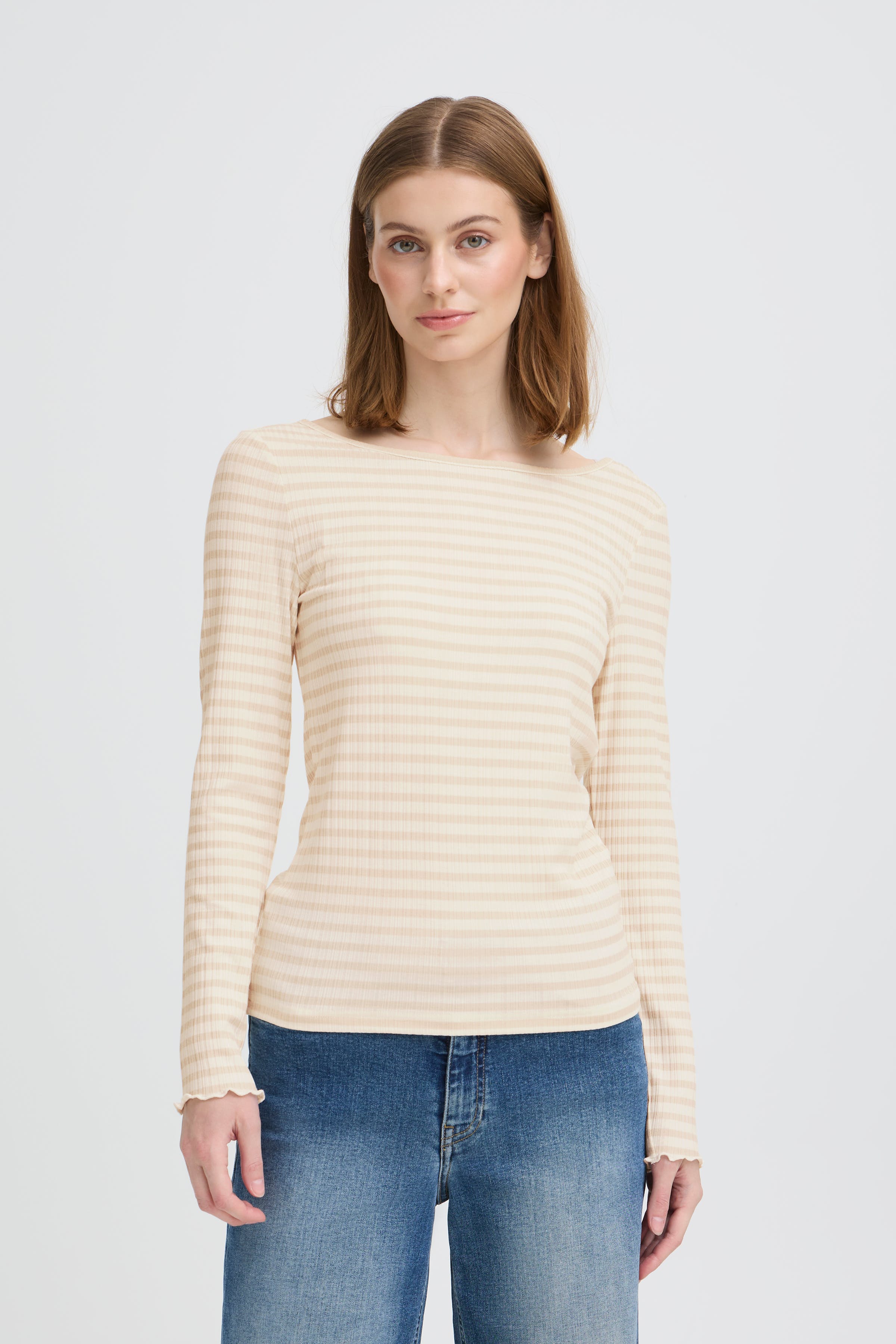 IHCELLA Langermet T-shirt LOOKBOOK FRONT 20122819-900003216