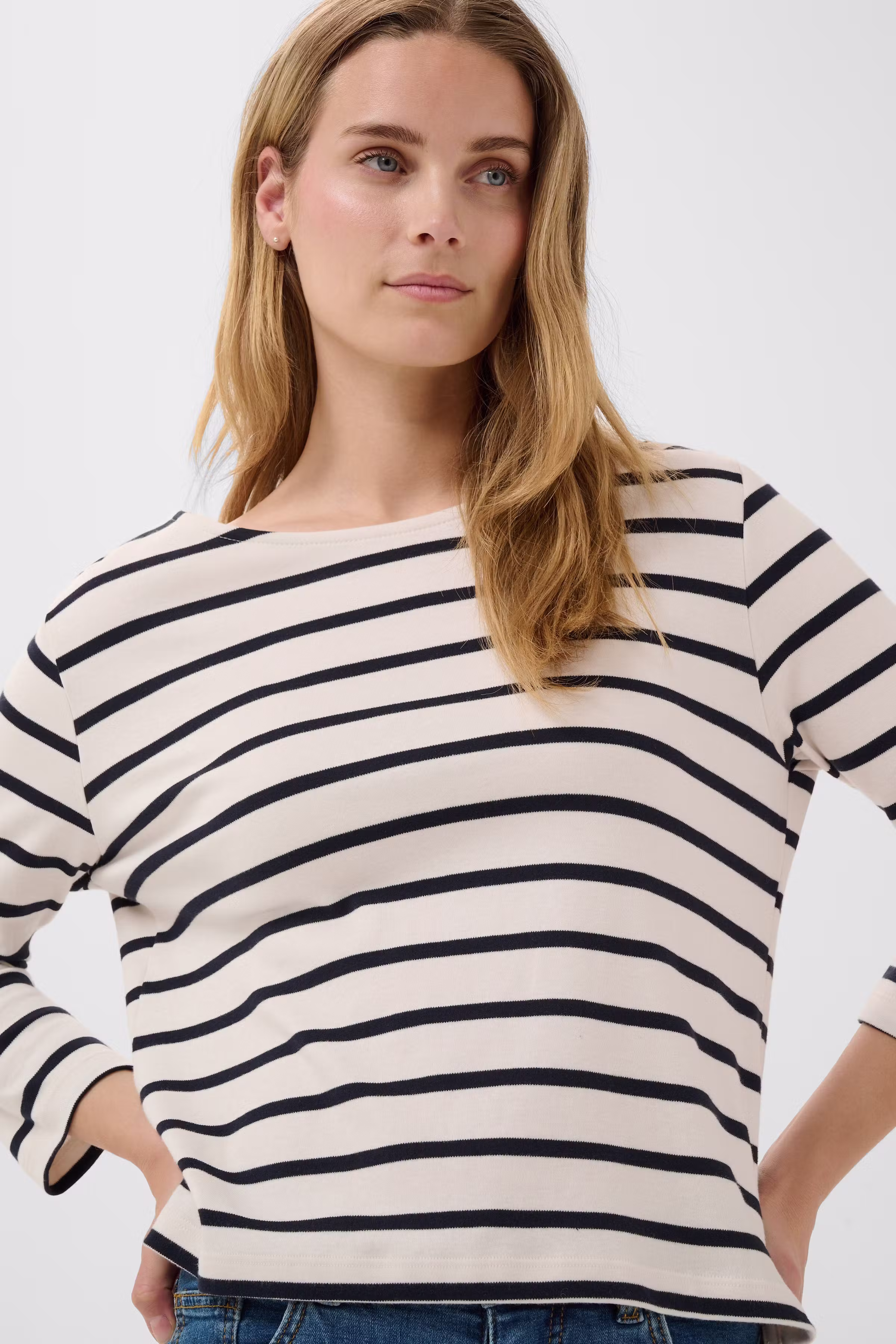 NelaPW T-shirt LOOKBOOK DETAIL 30309864-303998