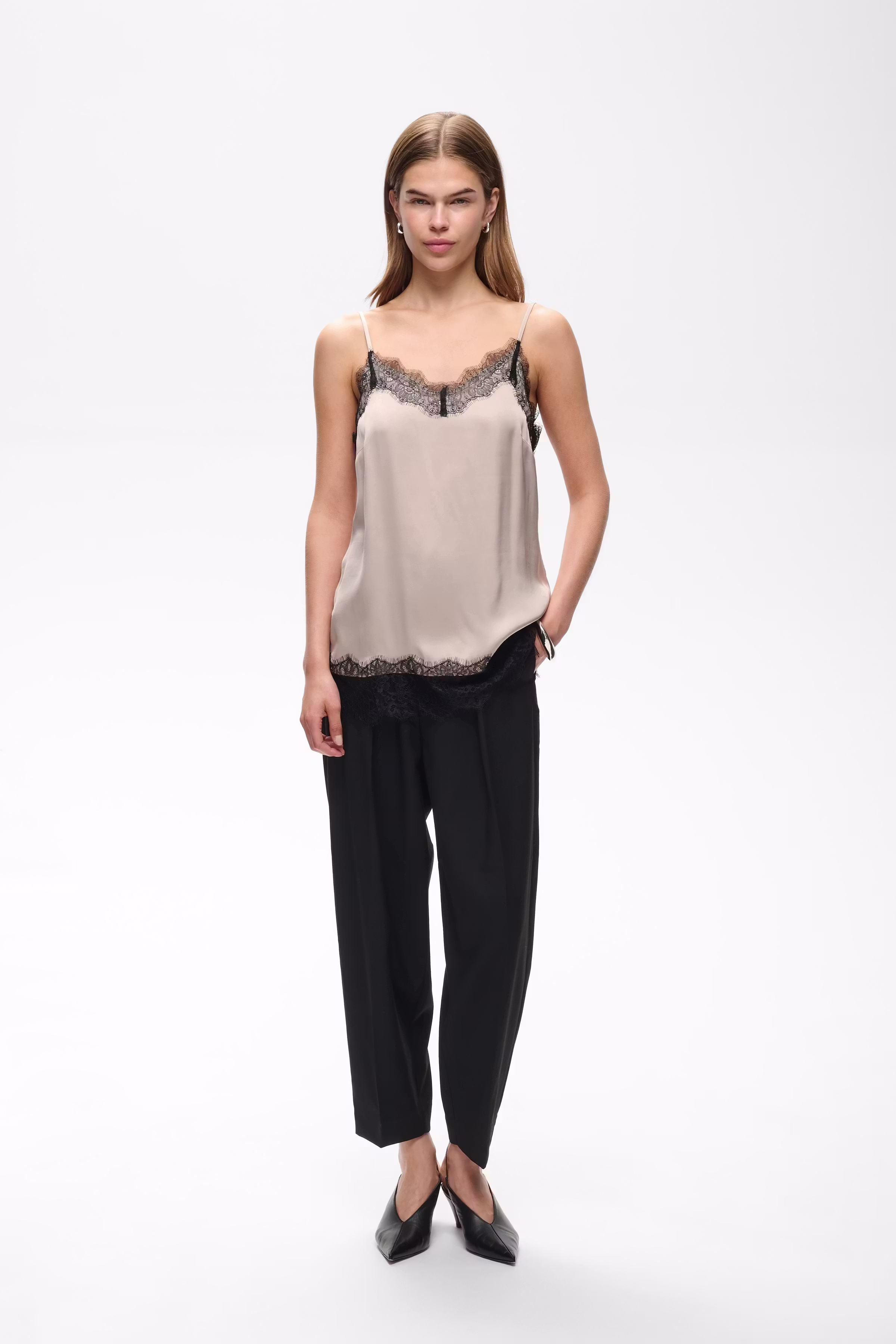BallaIW Top LOOKBOOK FRONT 30111275-303115