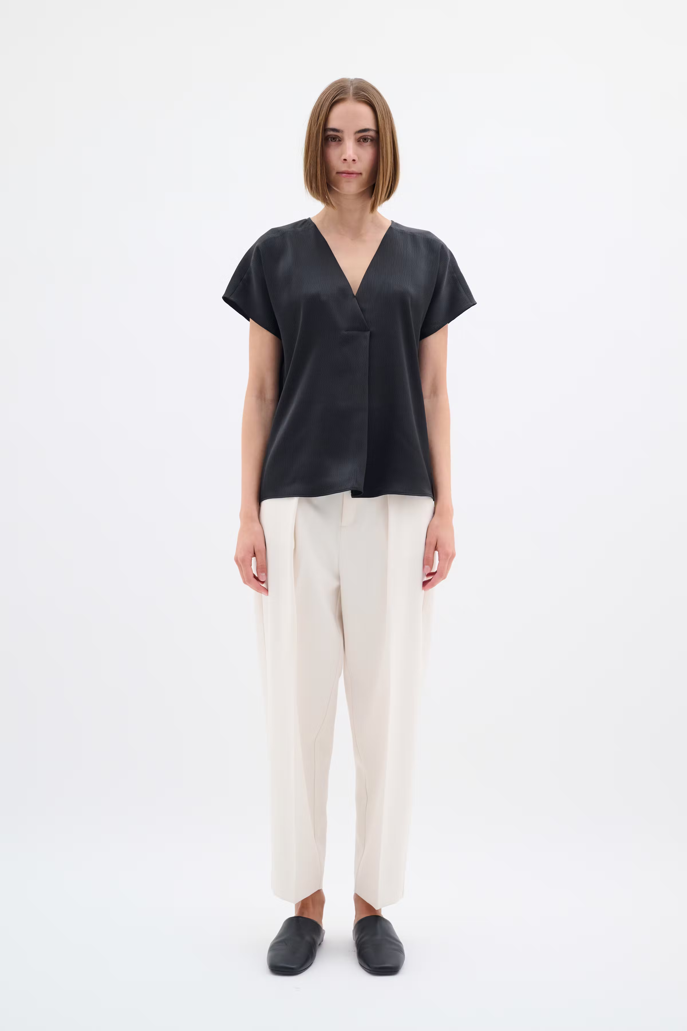 RinnaIW Blouse LOOKBOOK FRONT 30110766-194008