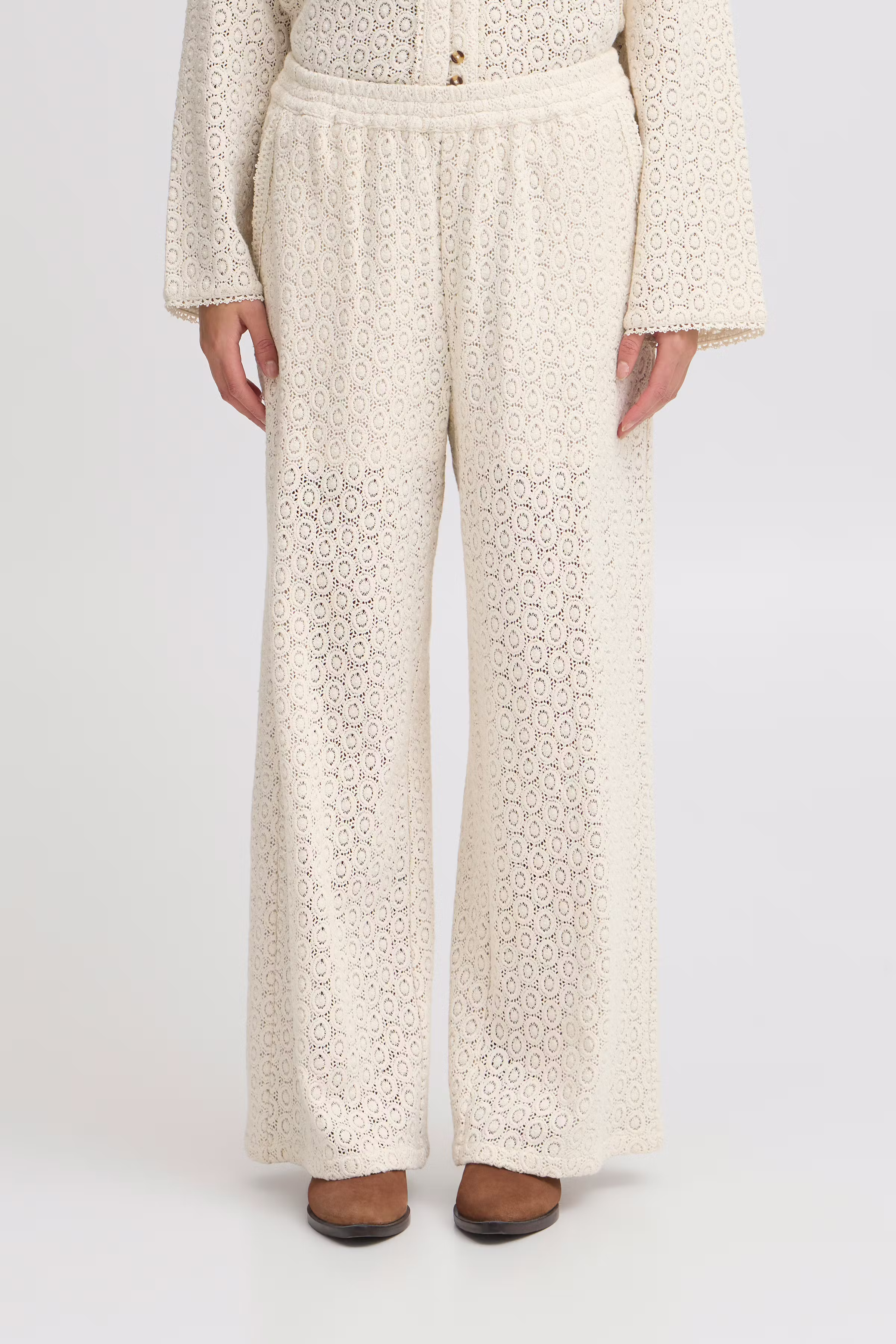 IRSANDRA Pants Casual LOOKBOOK FRONT 20122805-130905