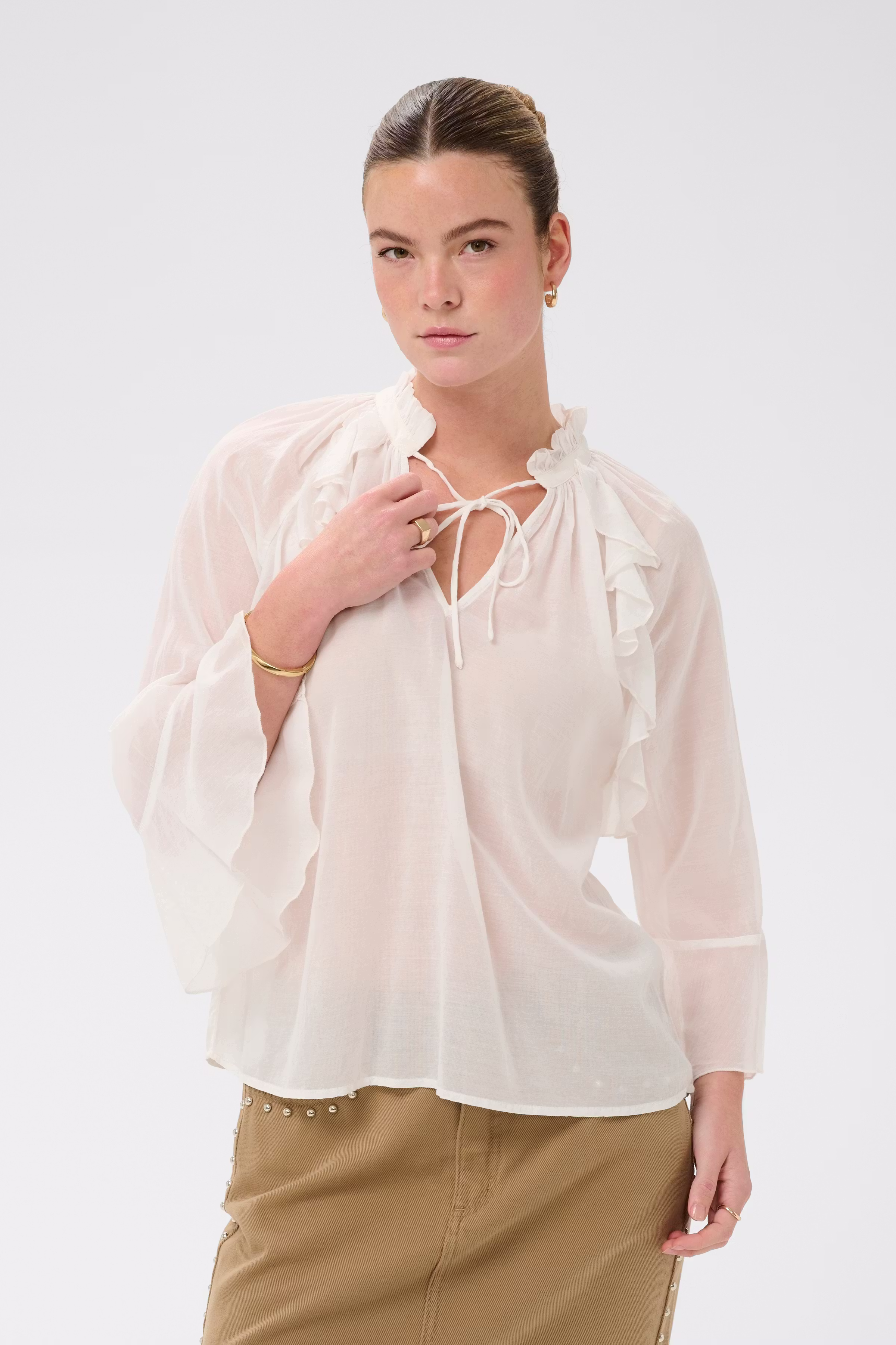 KAflora Blouse LOOKBOOK FRONT 10511480-110602