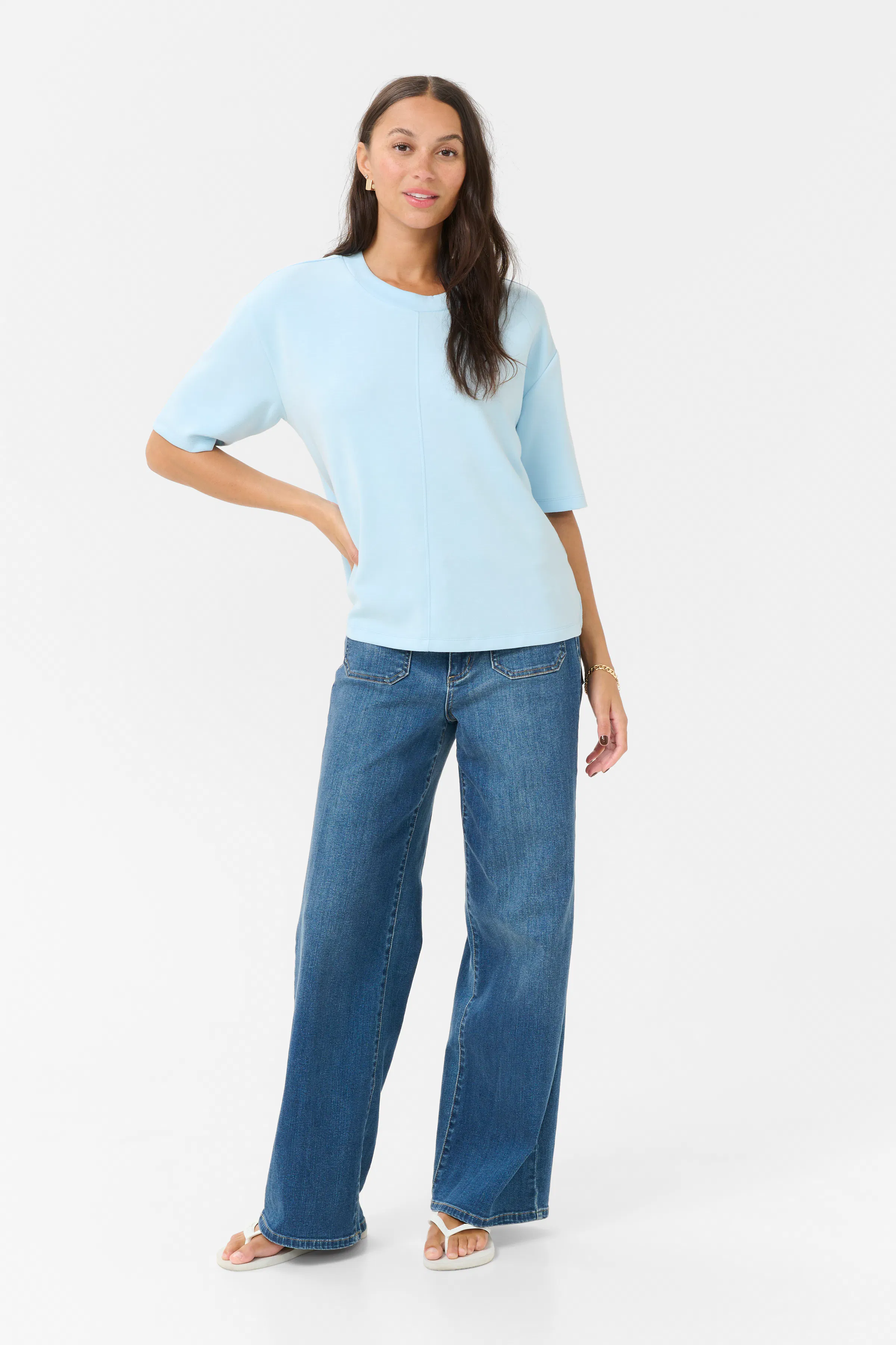 KAannika T-shirt LOOKBOOK FRONT 10510003-144005
