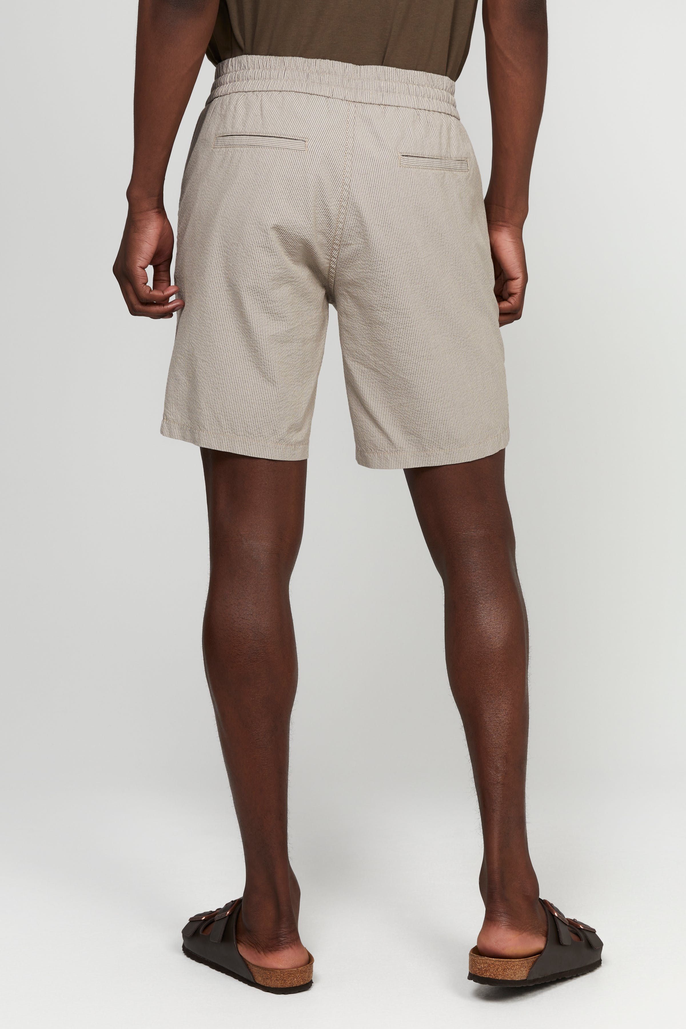 MAdale Shorts LOOKBOOK BACK 30206750-181112