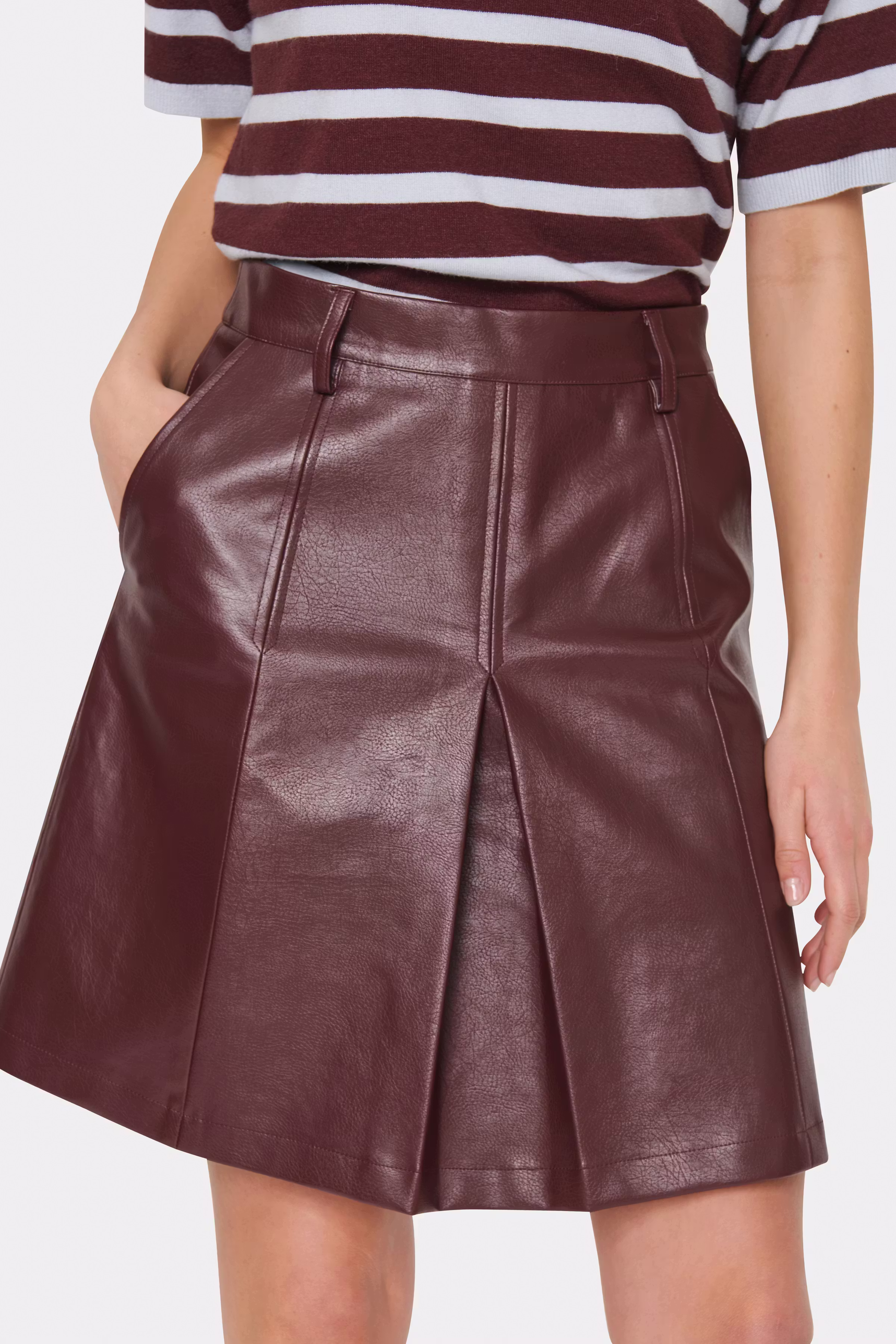 LaviniaSZ Skirt LOOKBOOK DETAIL 30514216-191625