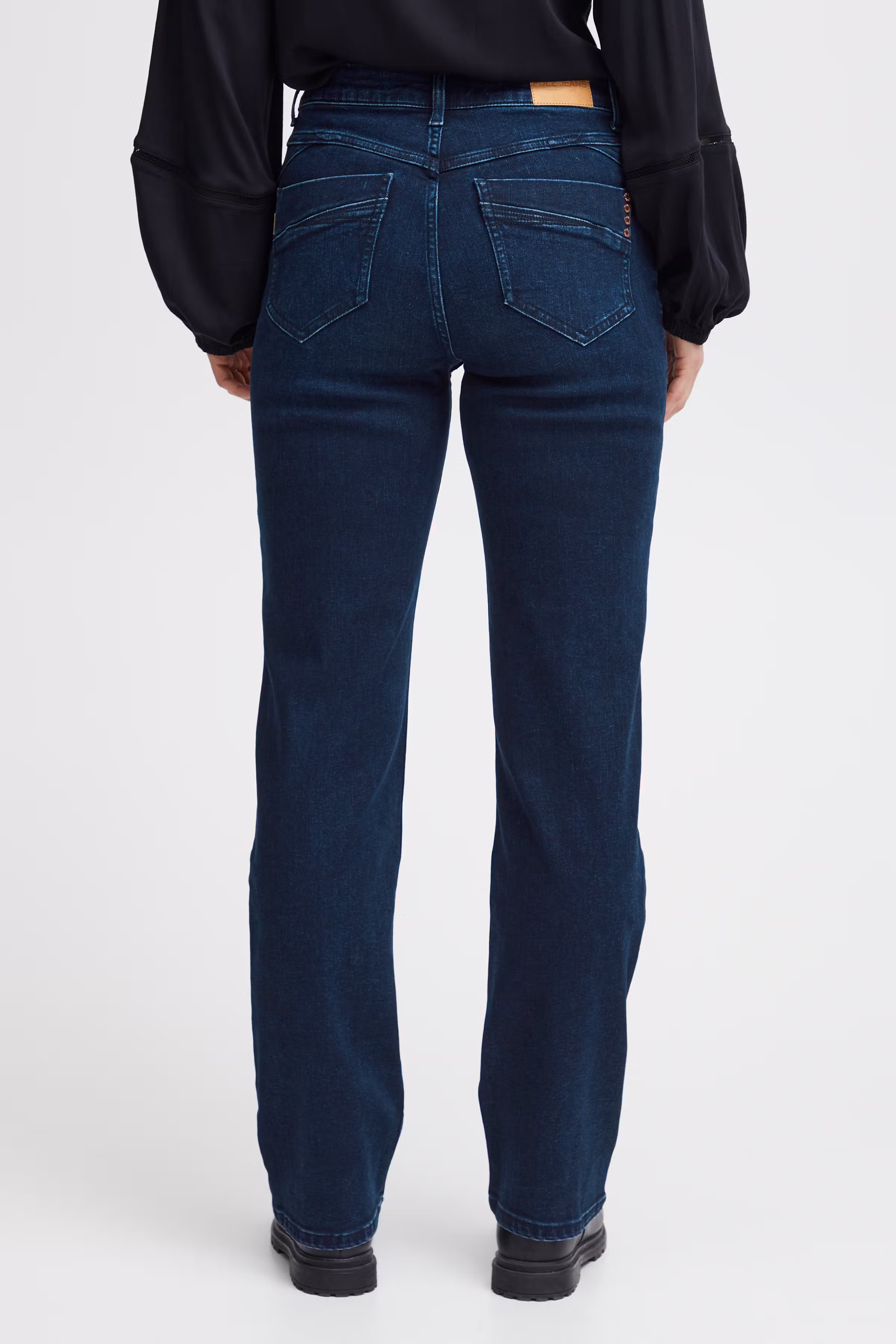 PZCARLA Jeans LOOKBOOK BACK 50207829-201334