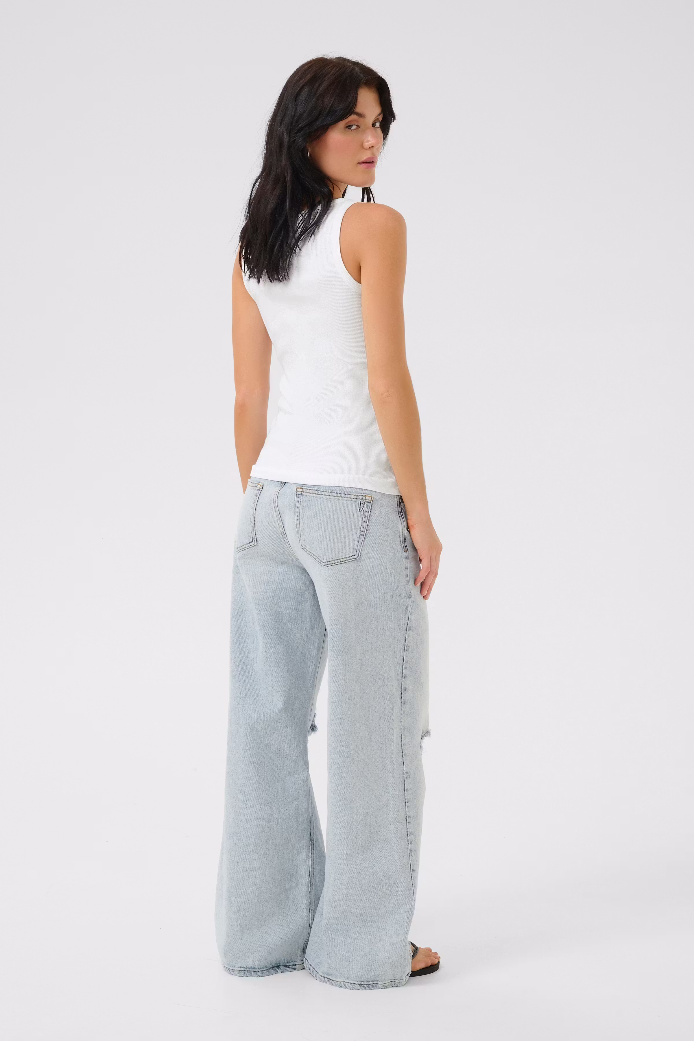 08 THE MANDY TOP LOOKBOOK BACK 10704858-110601