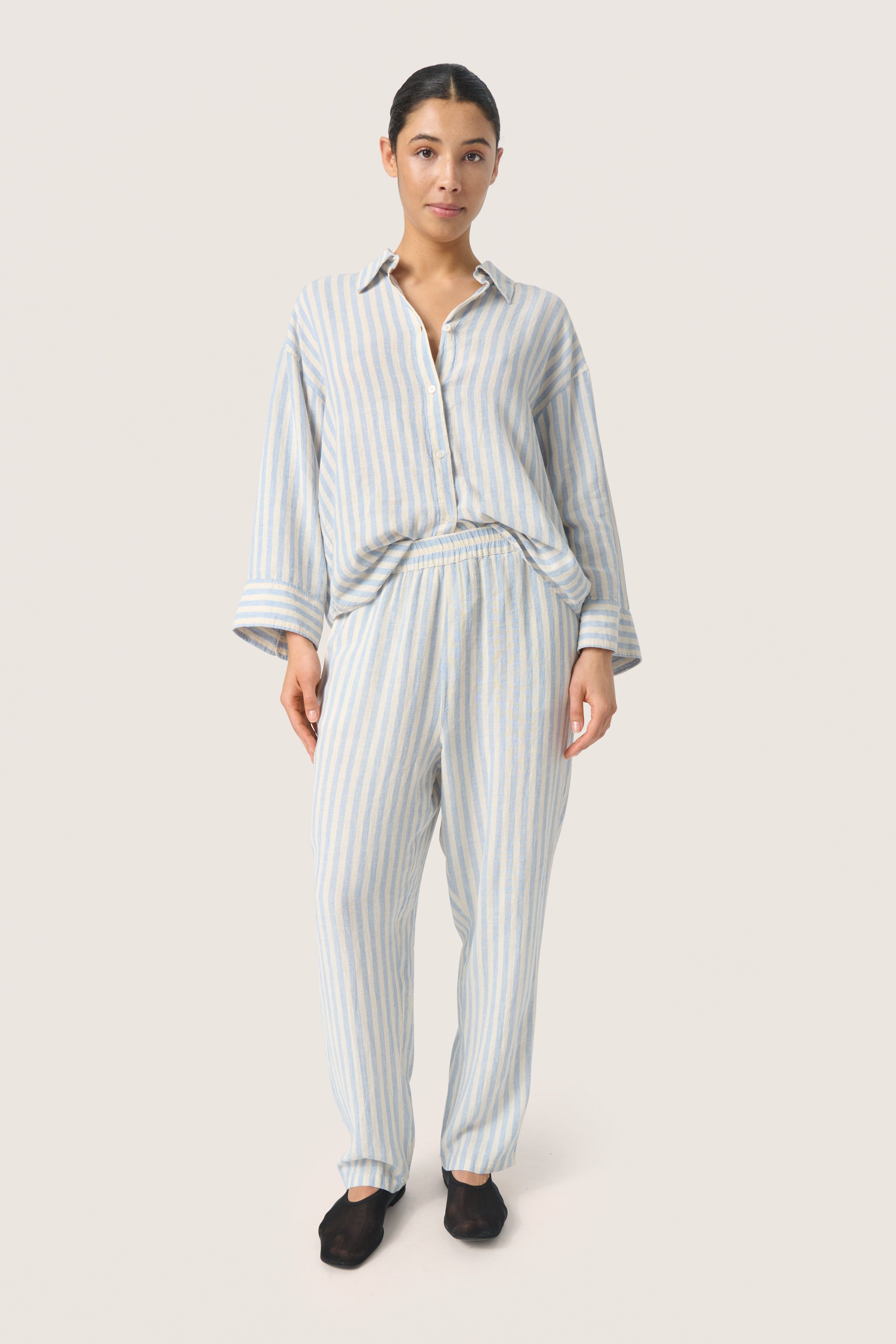 SLBelira Linen Trousers LOOKBOOK FRONT 30407608-302865