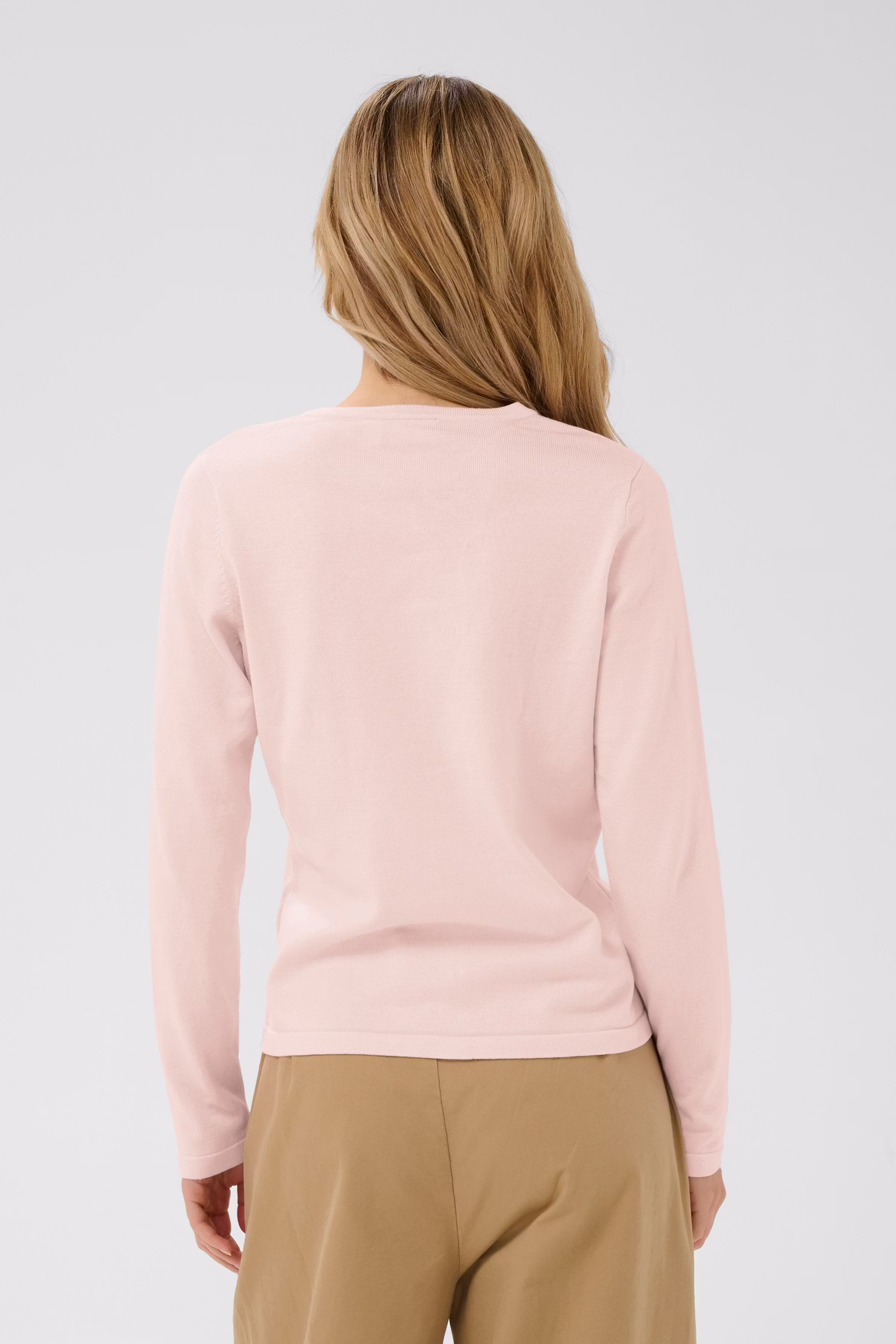 A8661, Cardigan LOOKBOOK BACK 30500005-131904