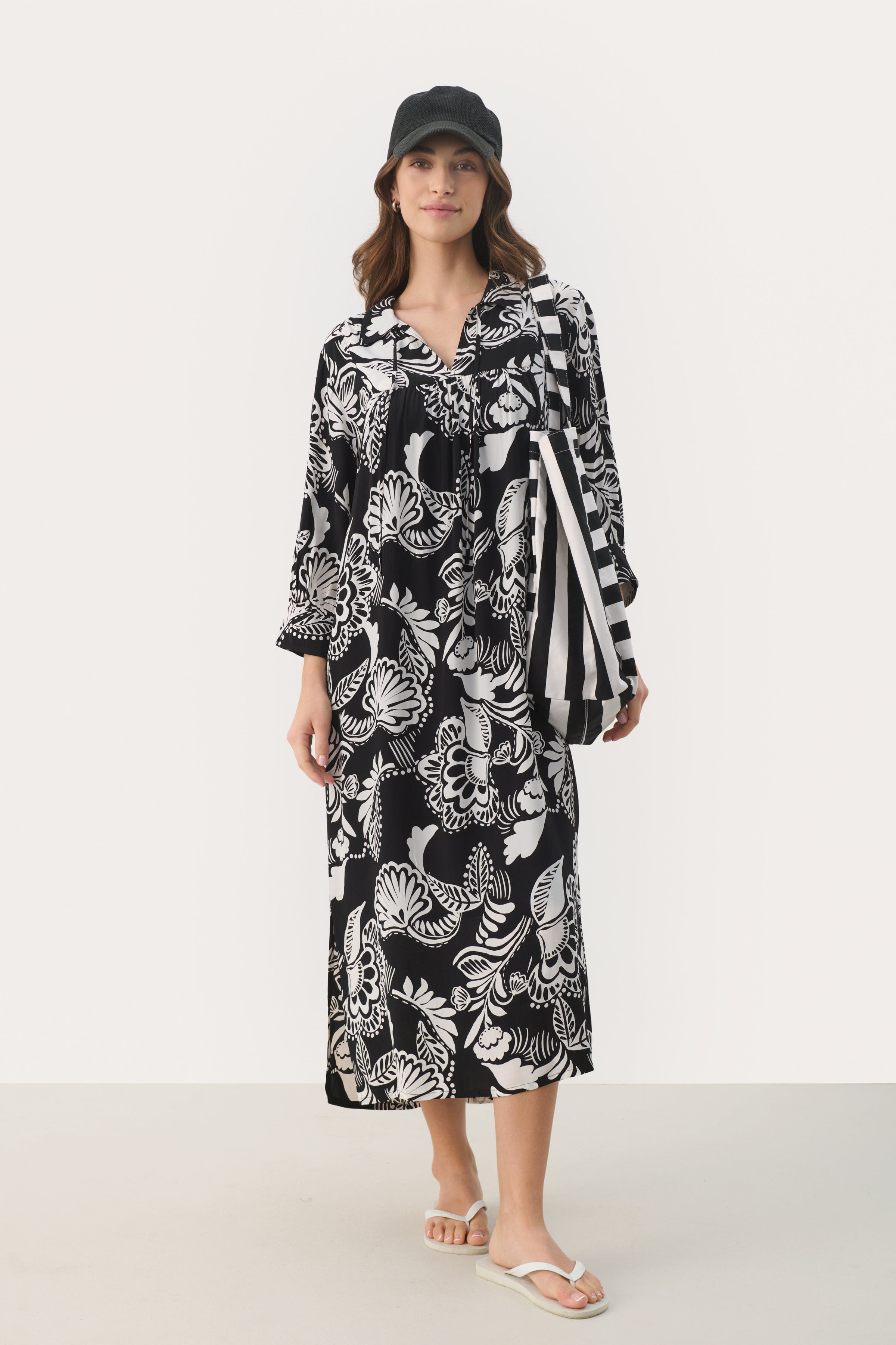 GracelynnPW Kjole LOOKBOOK BACK 30308607-302939