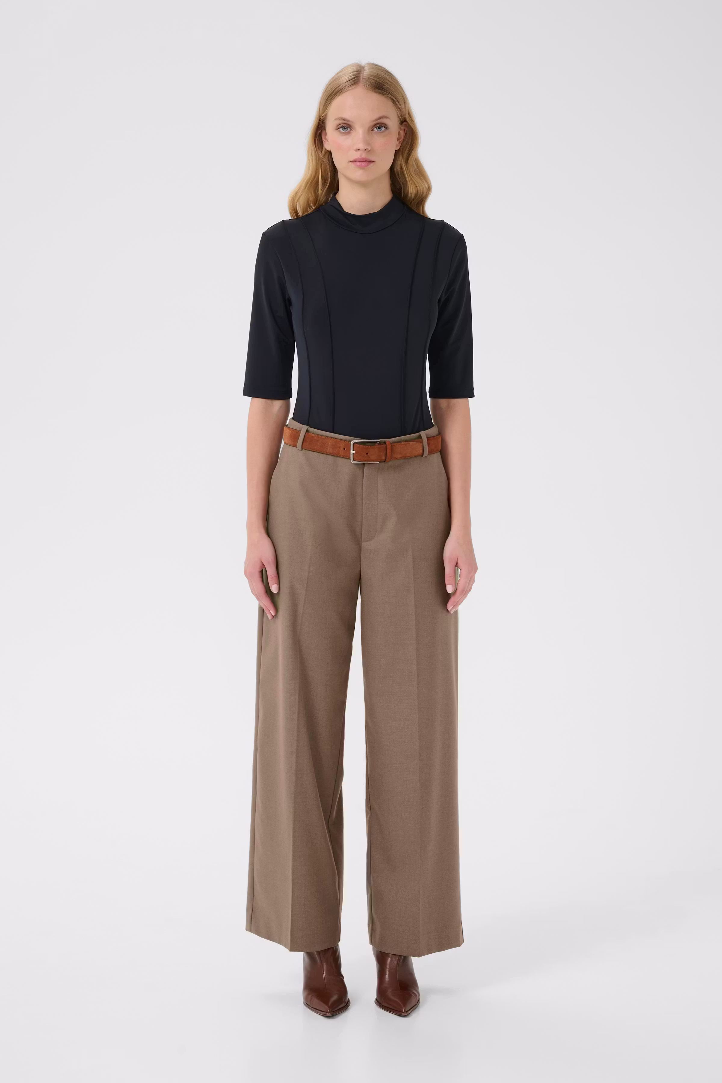 GZpaula Bukser LOOKBOOK FRONT 10910915-106856