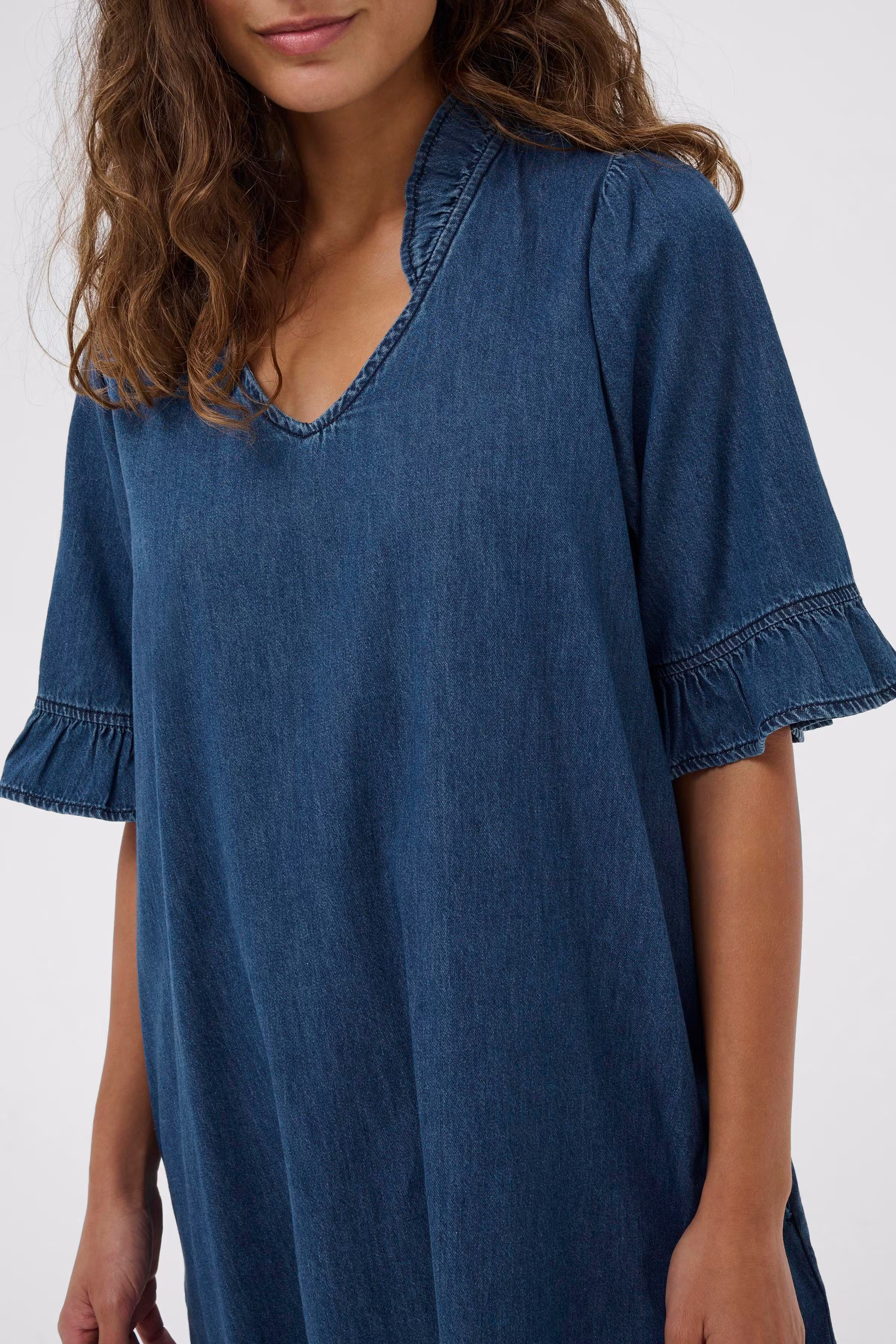 CUlava Jurk LOOKBOOK DETAIL 50112802-500029