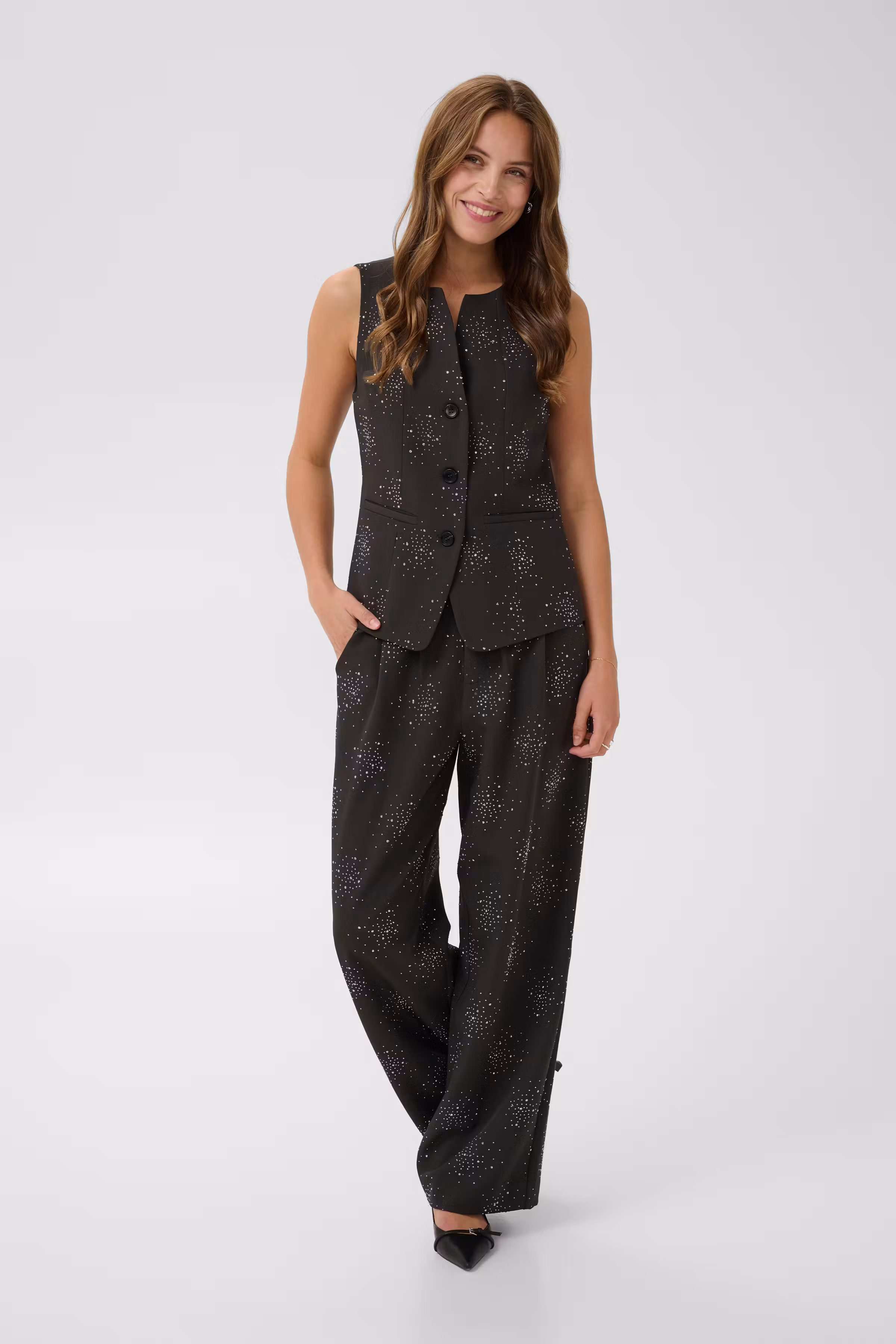UsagiSZ Bukser LOOKBOOK FRONT 30515600-190000