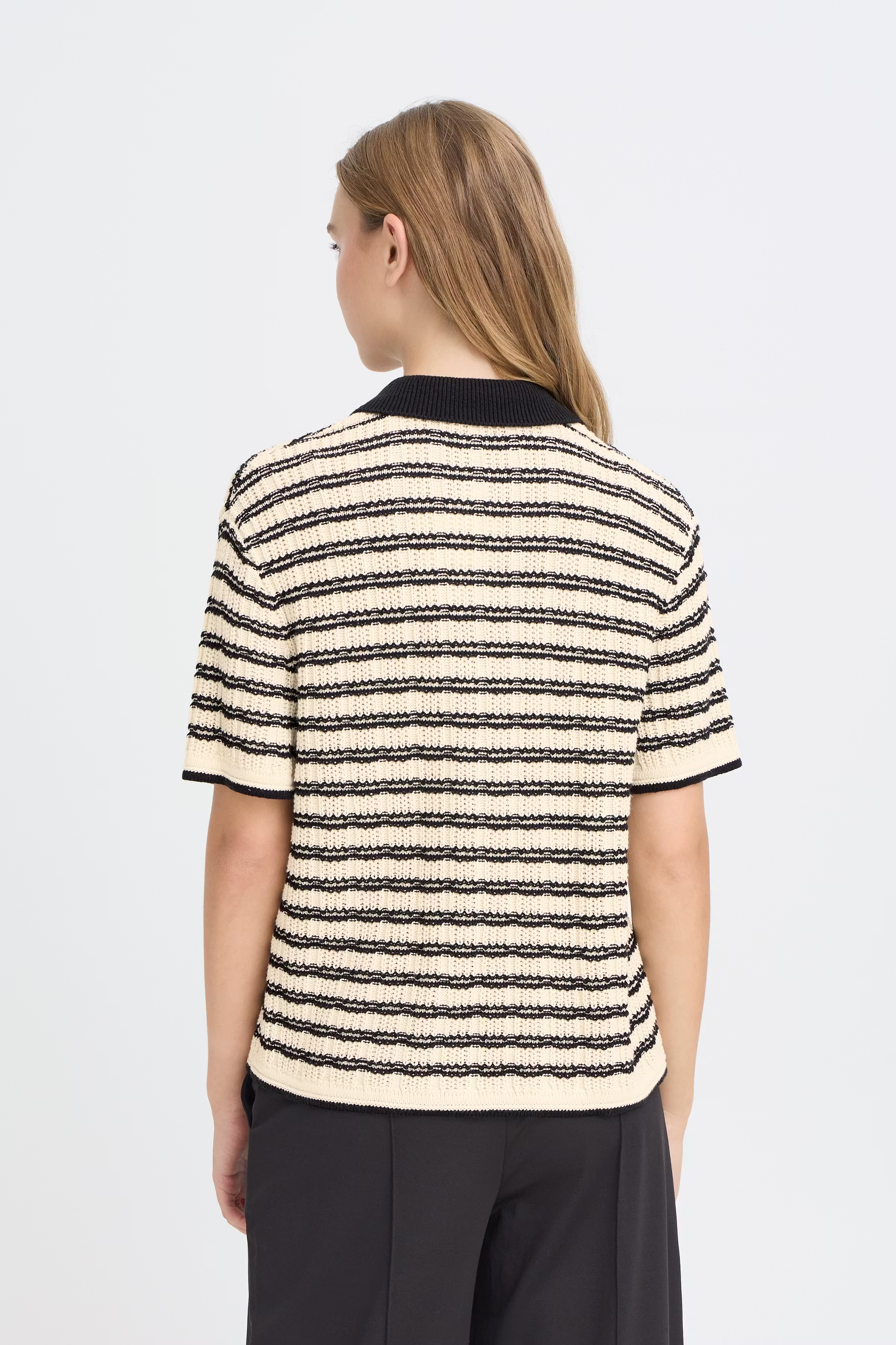 IHCHANY Pullover LOOKBOOK BACK 20125166-900004033