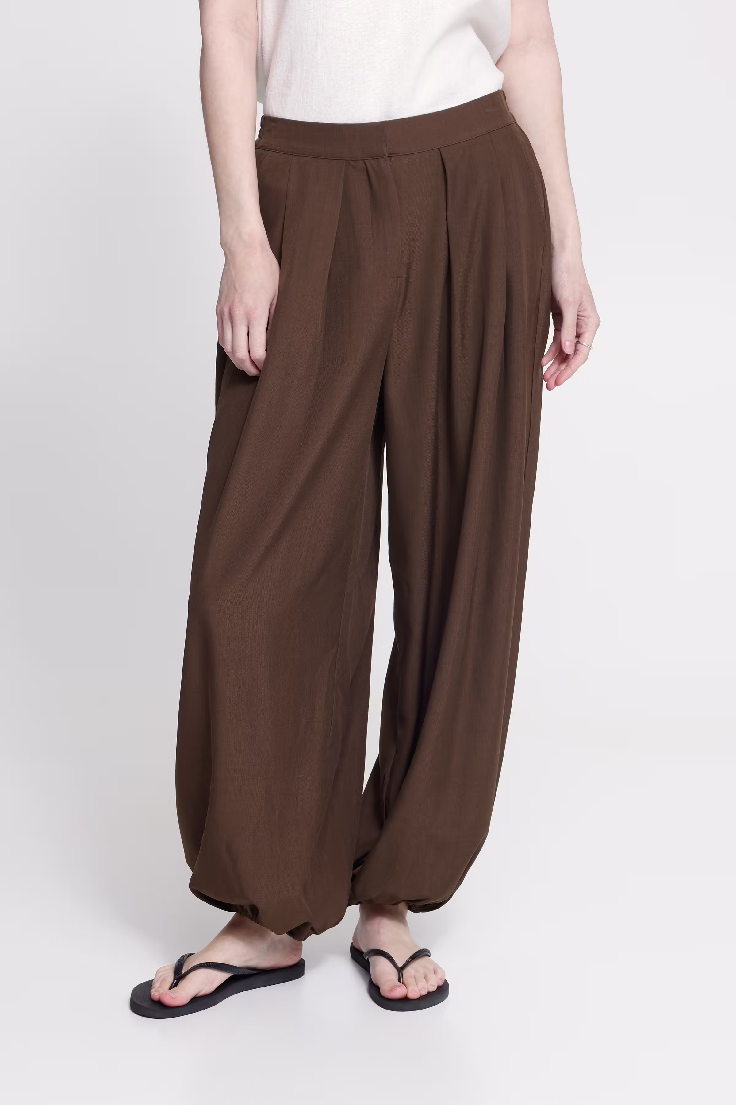 IHFAVA Bukser LOOKBOOK FRONT 20126688-1908141