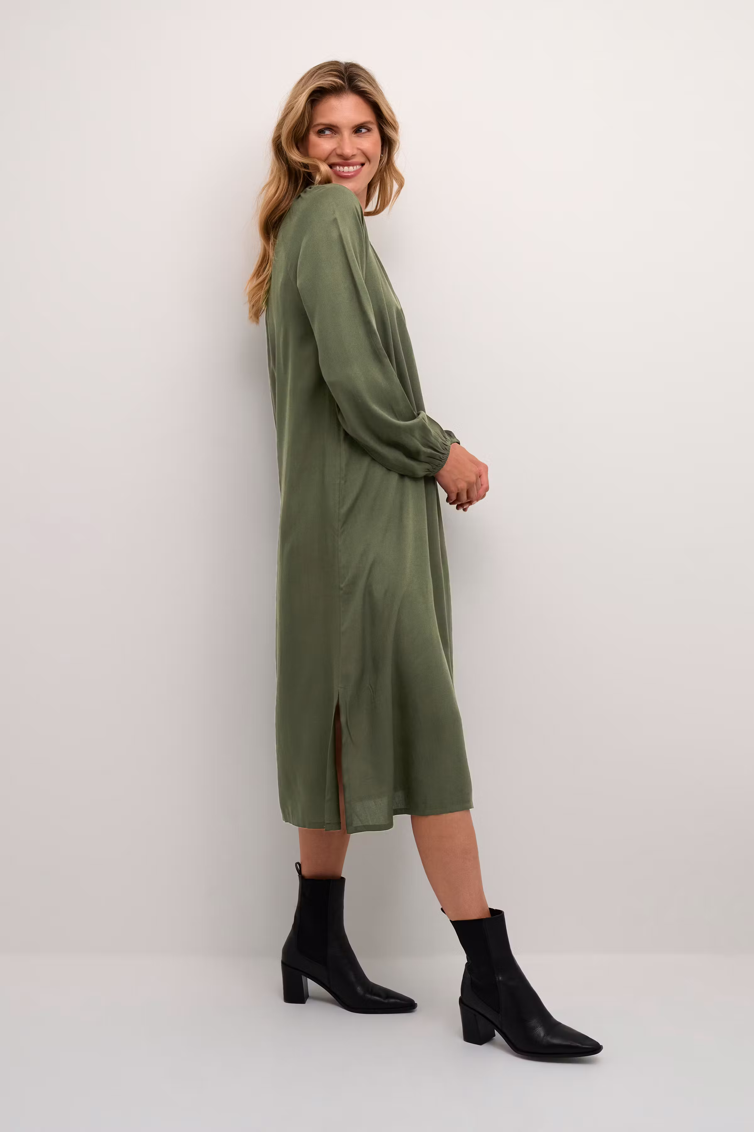 BPrilla KlÃ¤nning LOOKBOOK FRONT 10590632-190511B