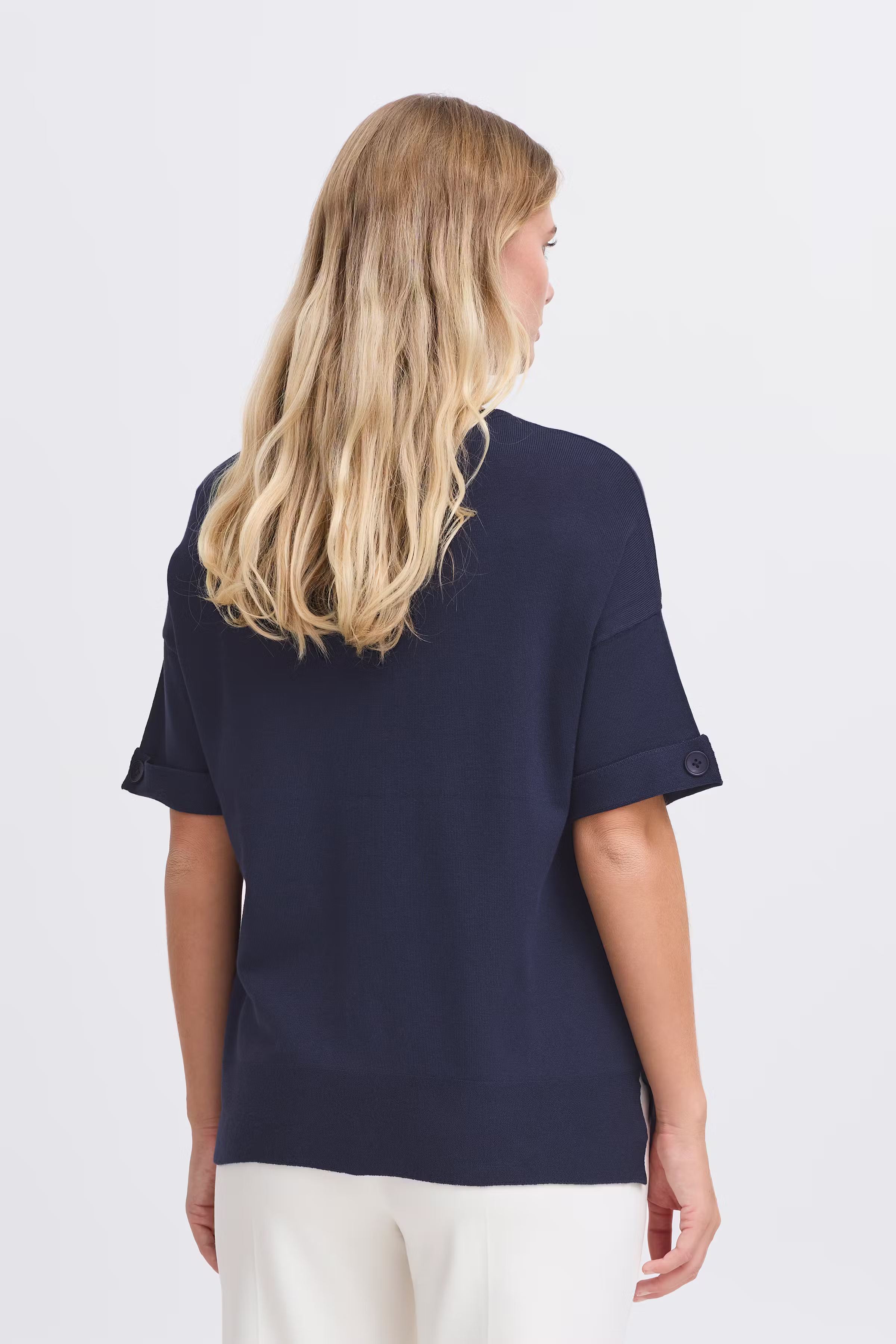 FRCLIA Pullover LOOKBOOK BACK 20615533-193923