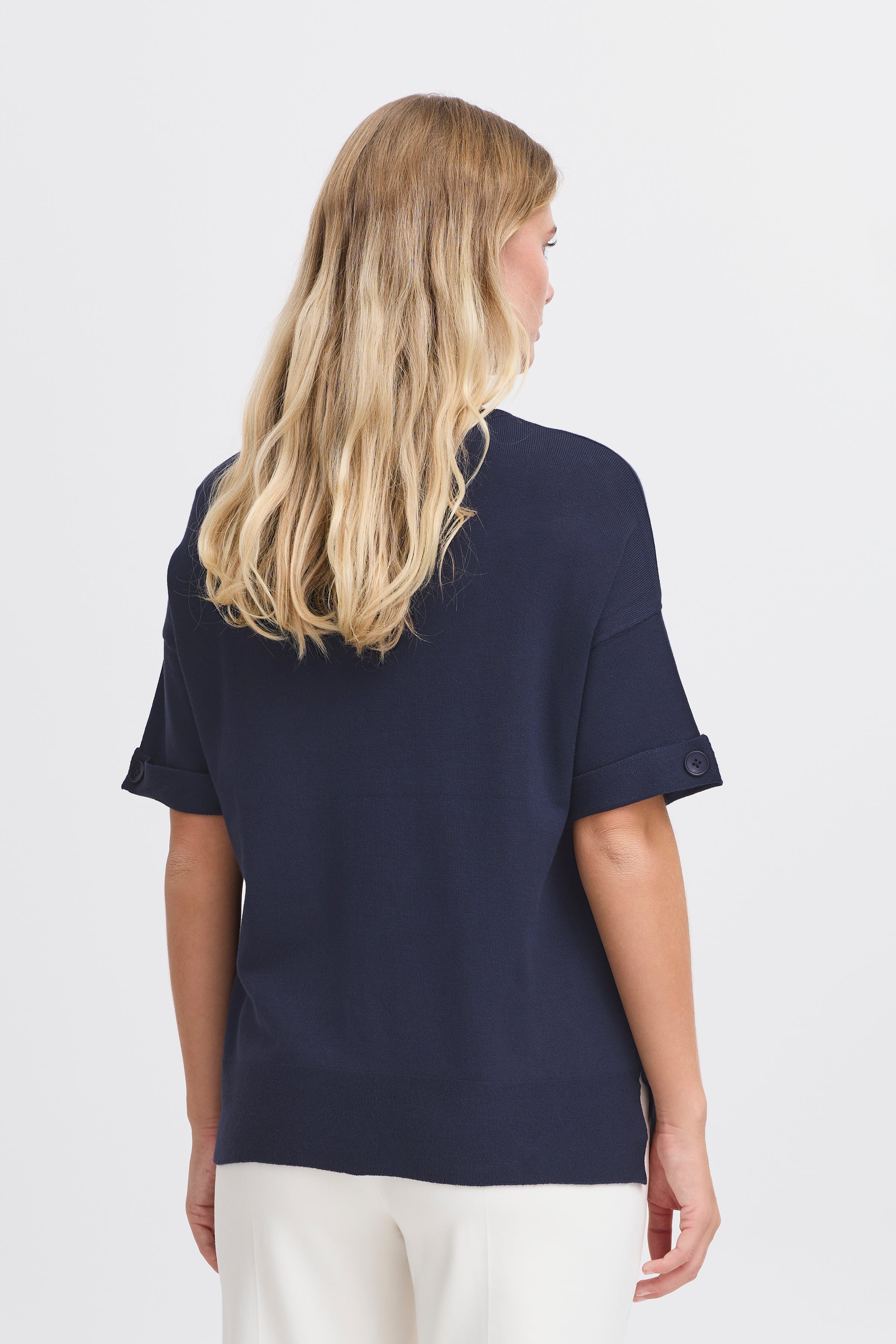 FRCLIA Pullover LOOKBOOK BACK 20615533-193923