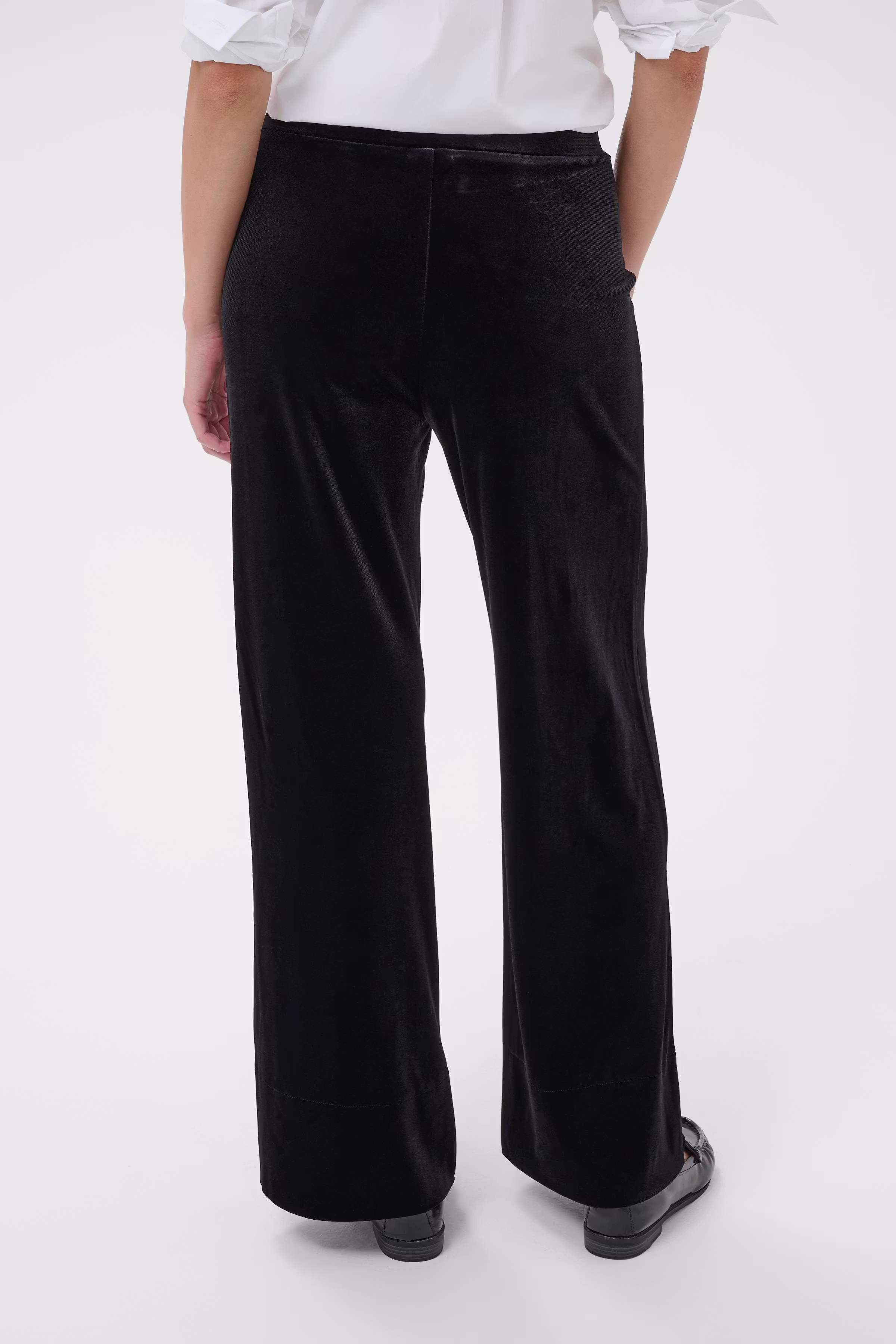 VarlaPW Byxor LOOKBOOK BACK 30310185-194008
