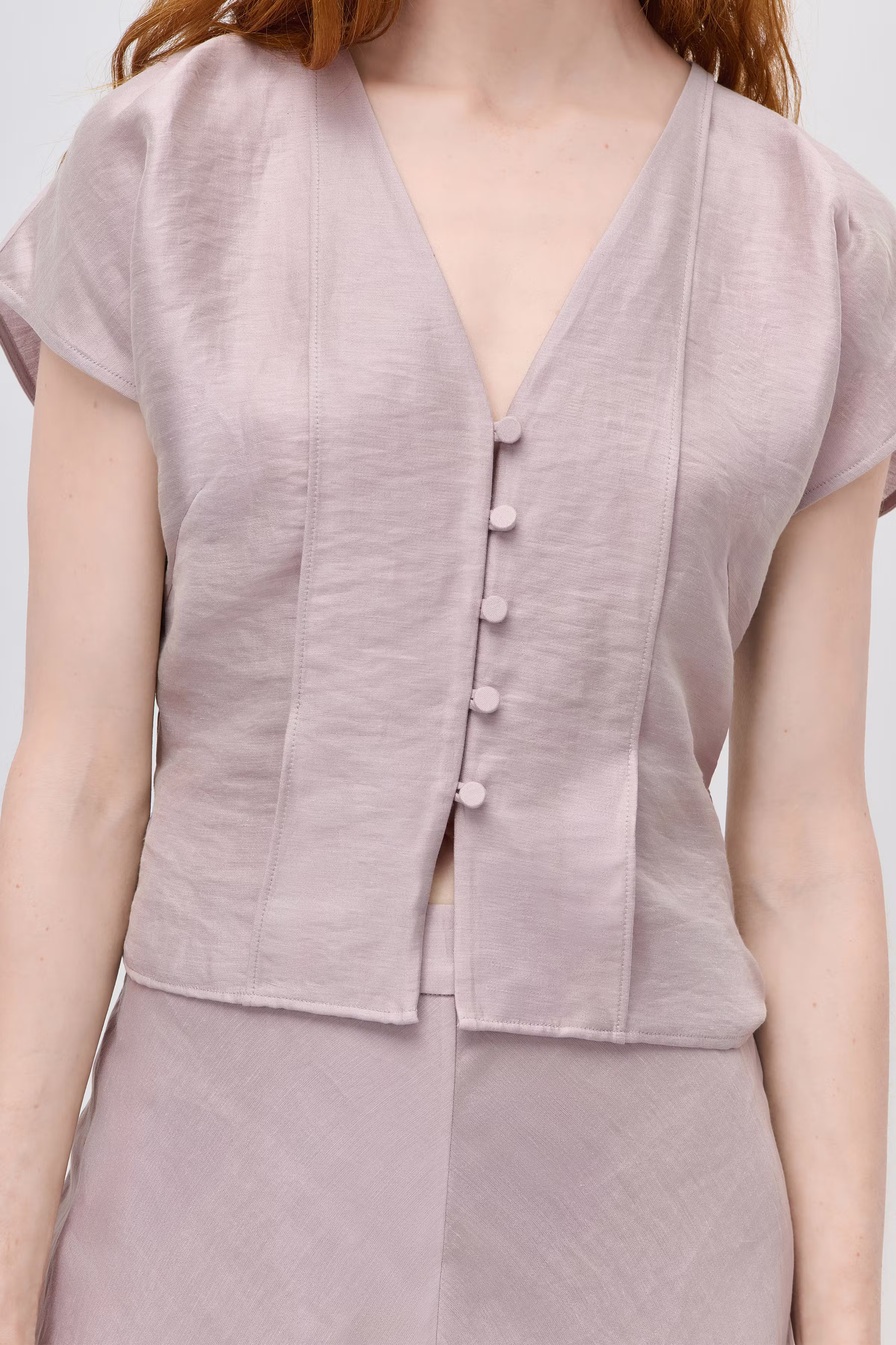 TABITHA Blouse LOOKBOOK FRONT 30600578-PP709